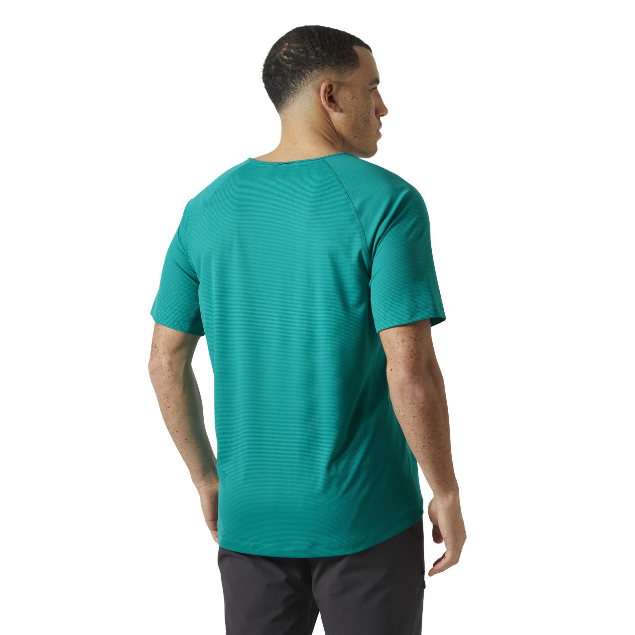product/h/e/helly-hansen_63410-466_signal-green_1.jpg