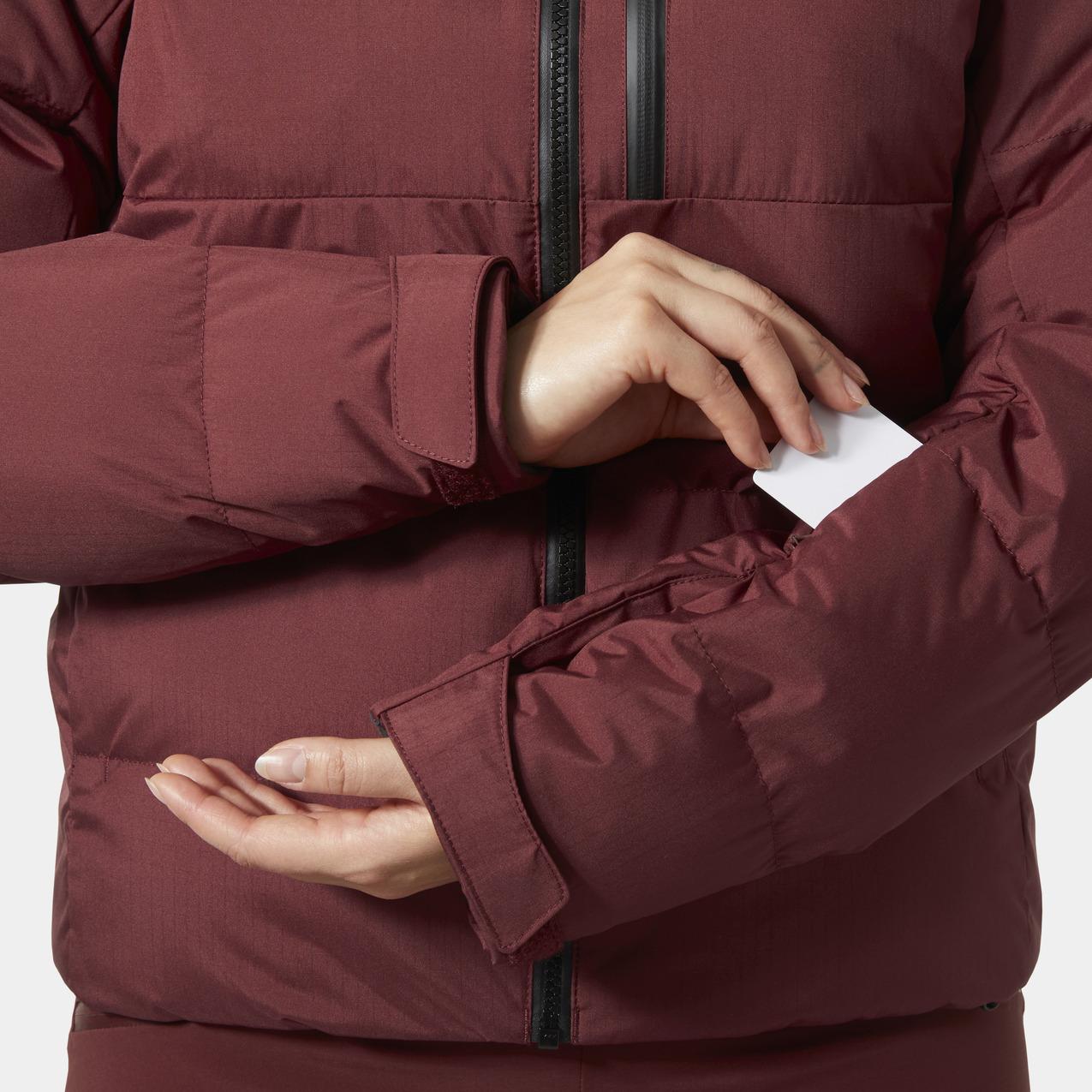 product/h/e/helly-hansen_66044-180_mars-red_3.jpg