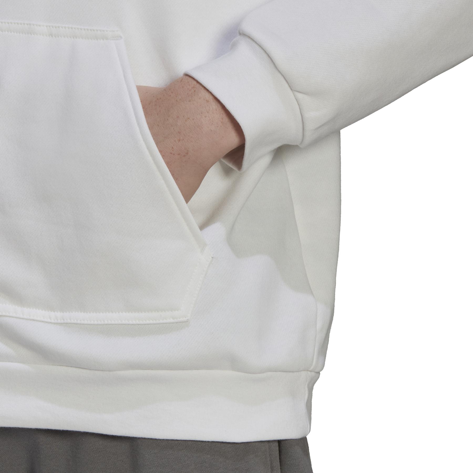 product/h/g/hg6302_app_on-model_detail-2_white_1645106233.jpg