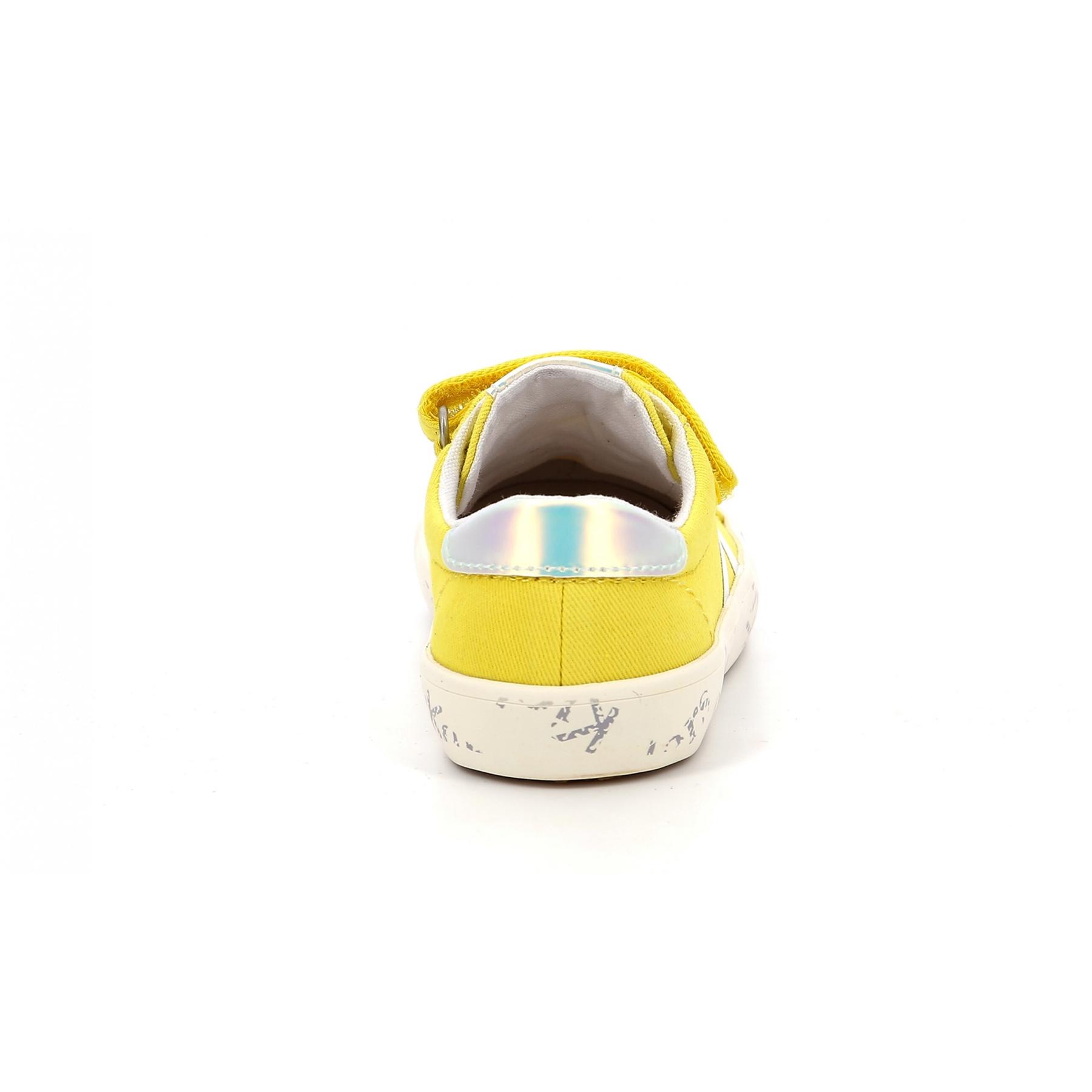 product/k/i/kickers_860868-30-7_jaune_4.jpg