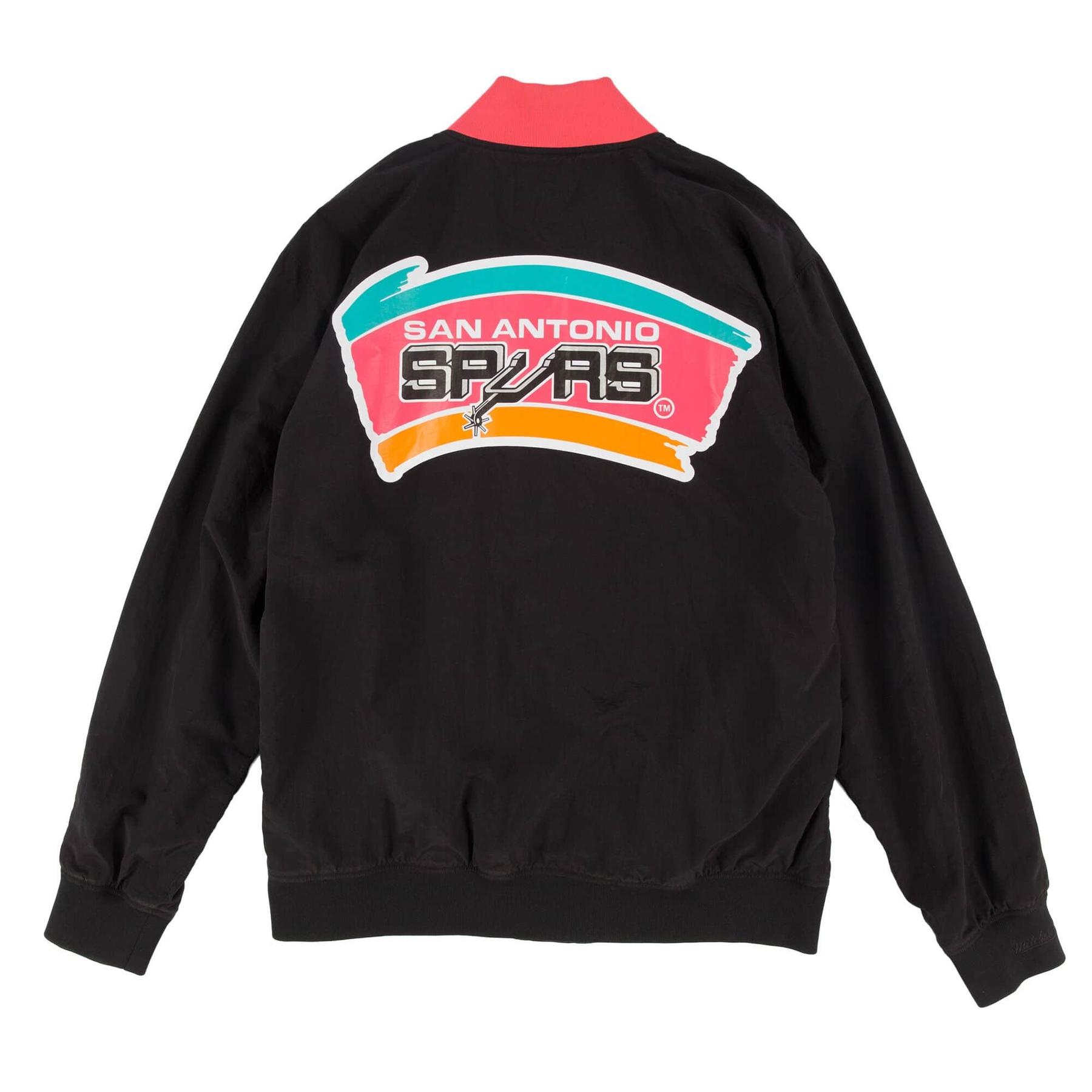 product/m/i/mitchell-ness_awjkgs18061-sasblck94_1.jpg
