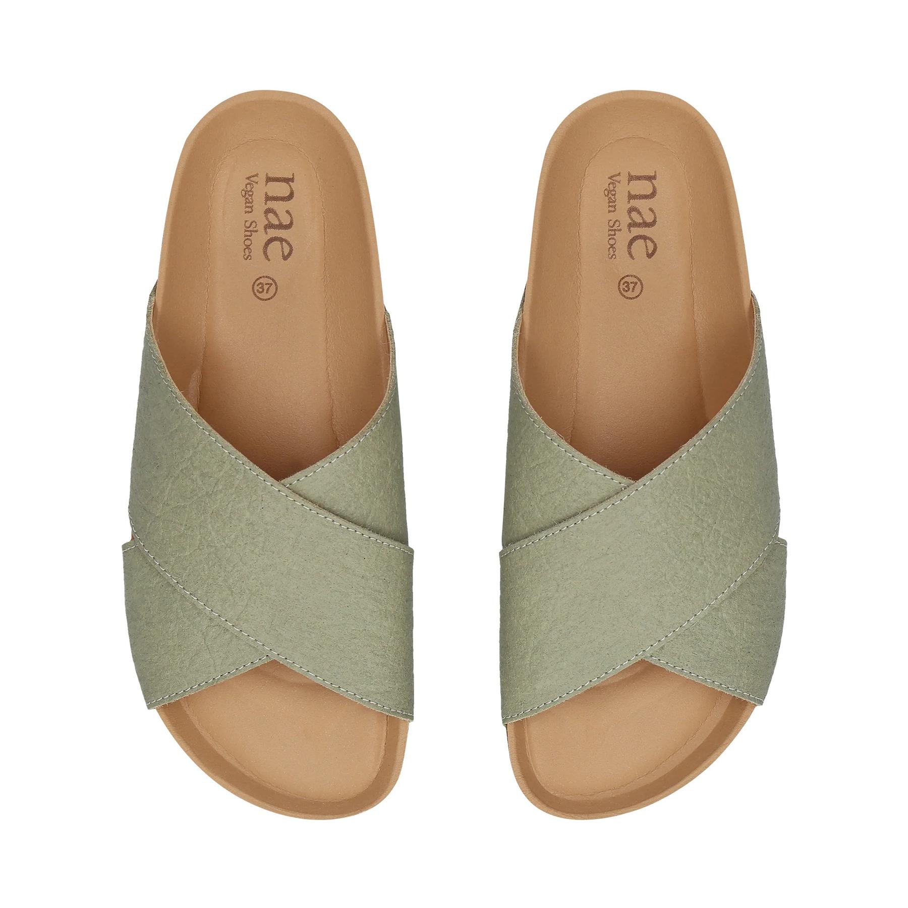 product/n/a/nae-vegan-shoes_tupai_green_pinatex_36_green_3.jpg