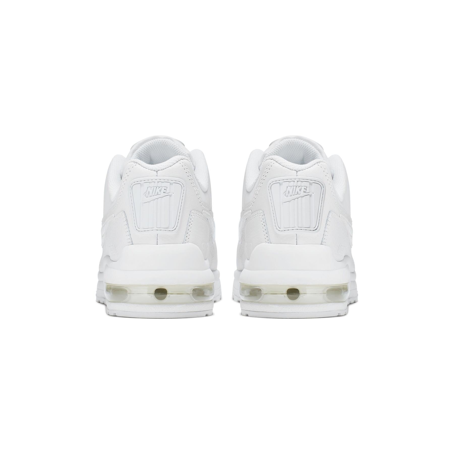 product/n/i/nike_687977-111_300.jpg