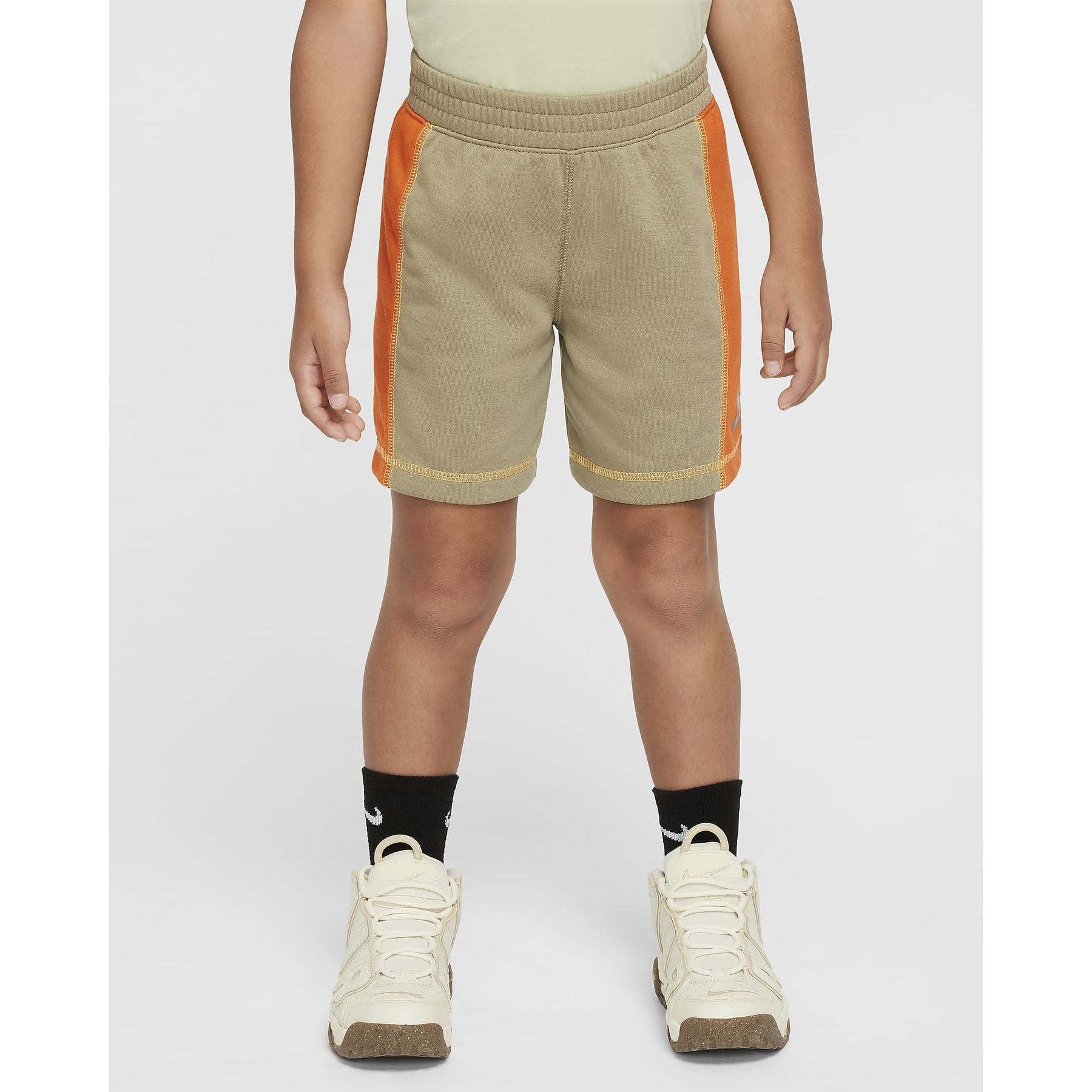 product/n/i/nike_86m035-edr_vert-armee_2.jpg