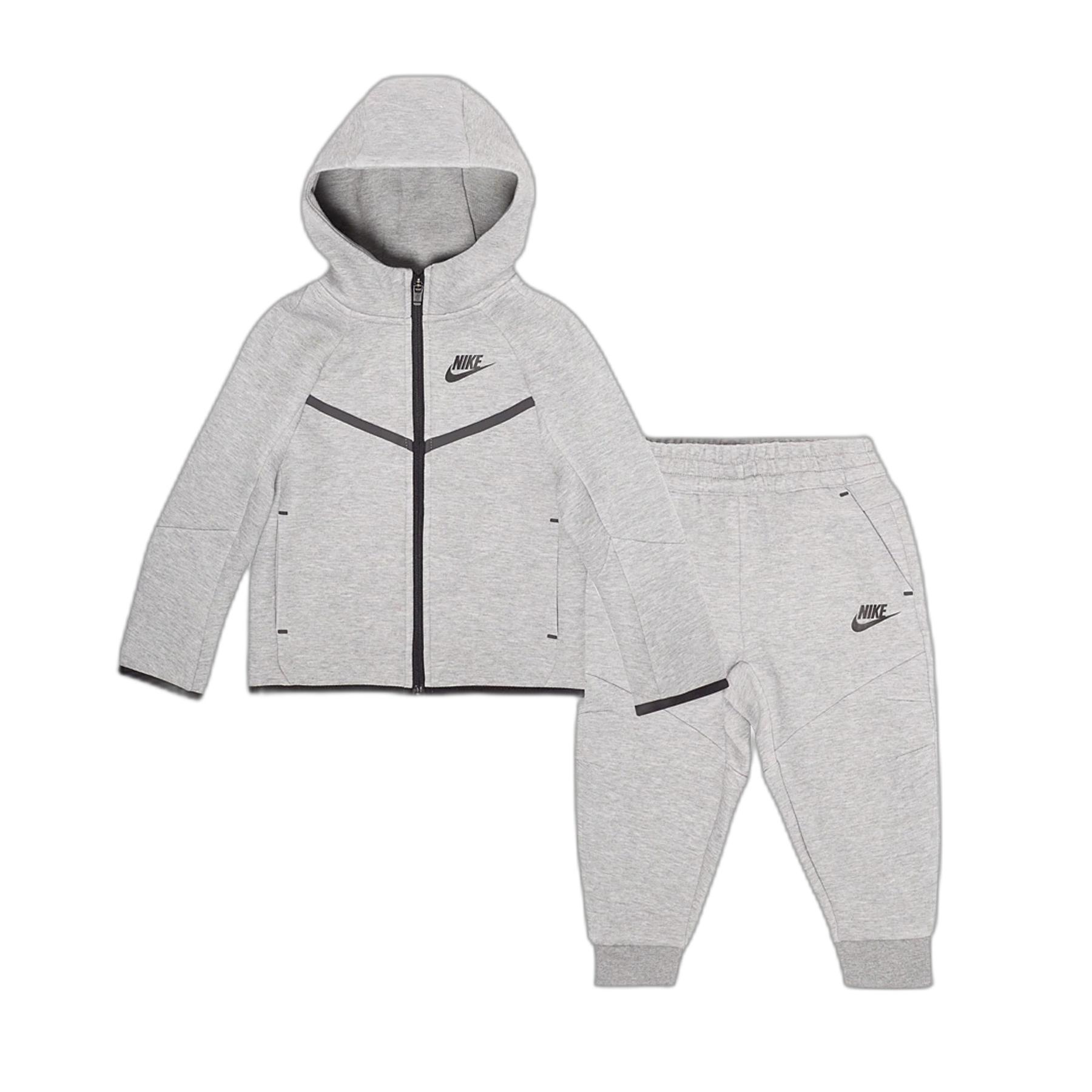 product/n/i/nike_86m880-042_noir-argente_1.jpg