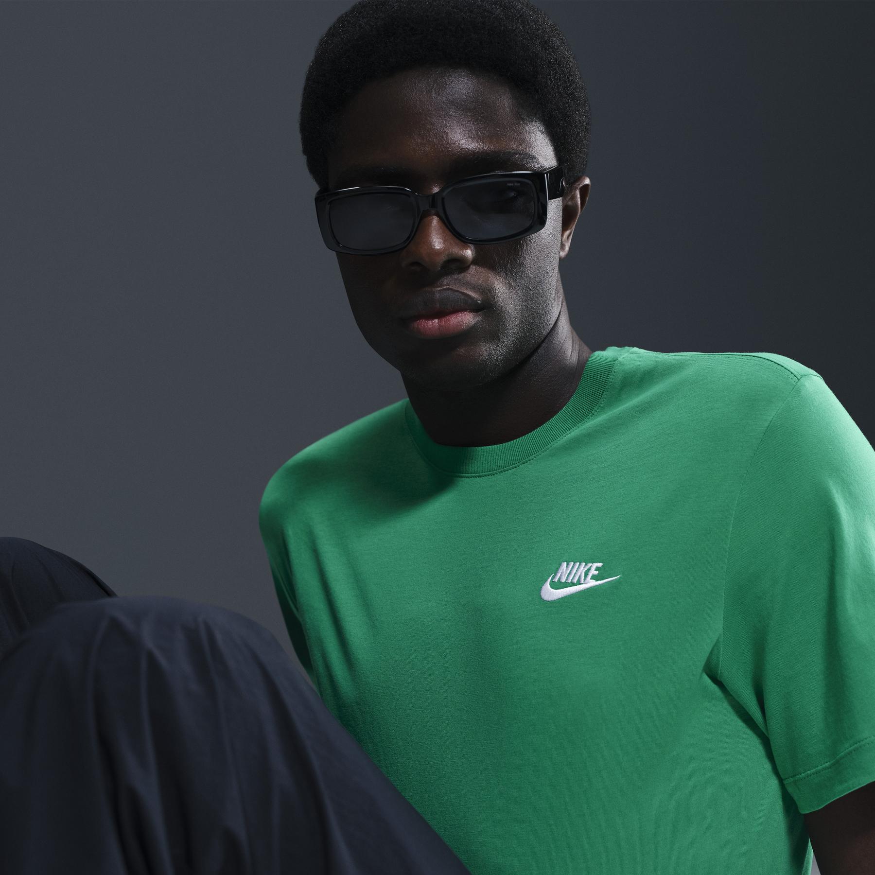 product/n/i/nike_ar4997-324_stadium-green_4.jpg