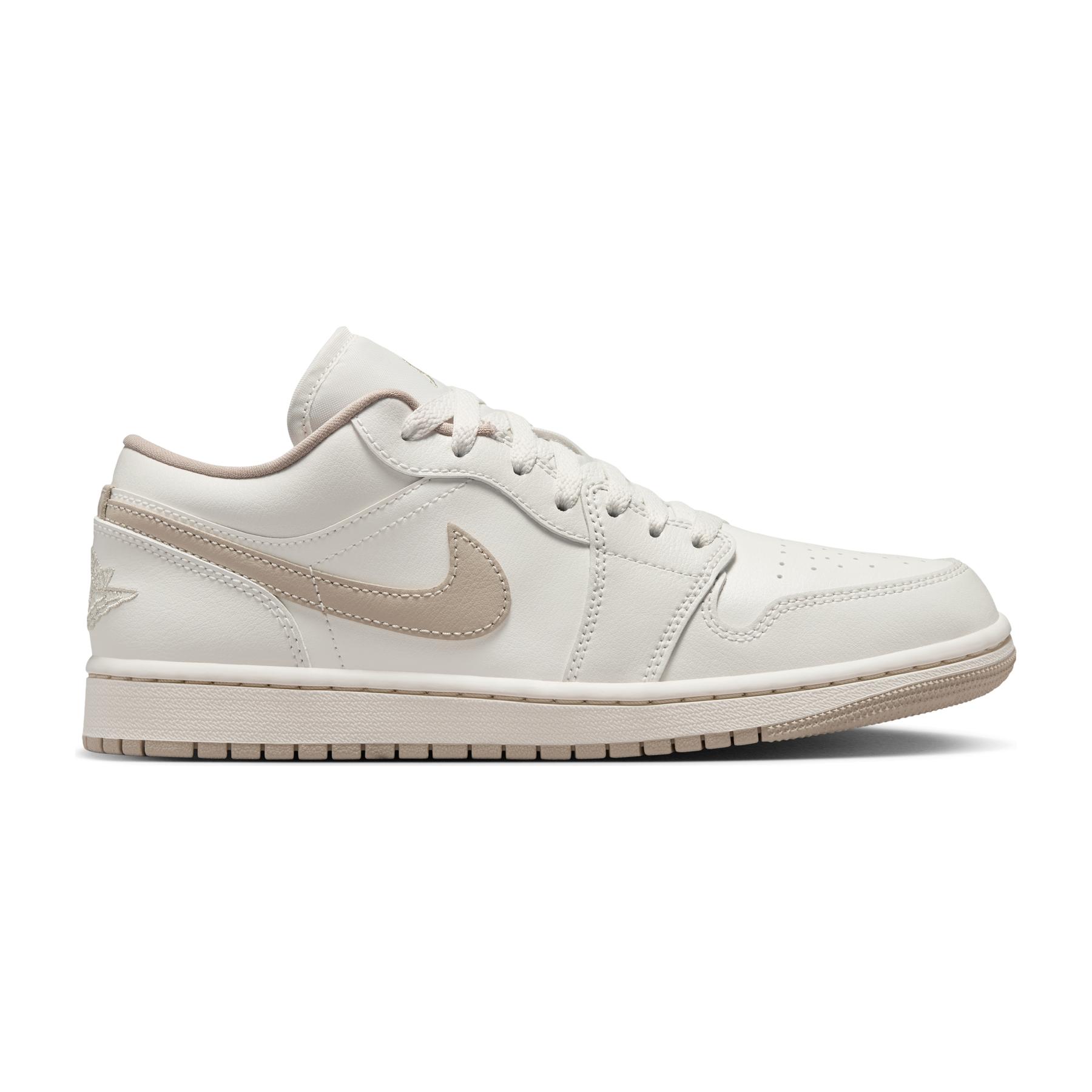 product/n/i/nike_dc0774-112-phsrh000.jpg