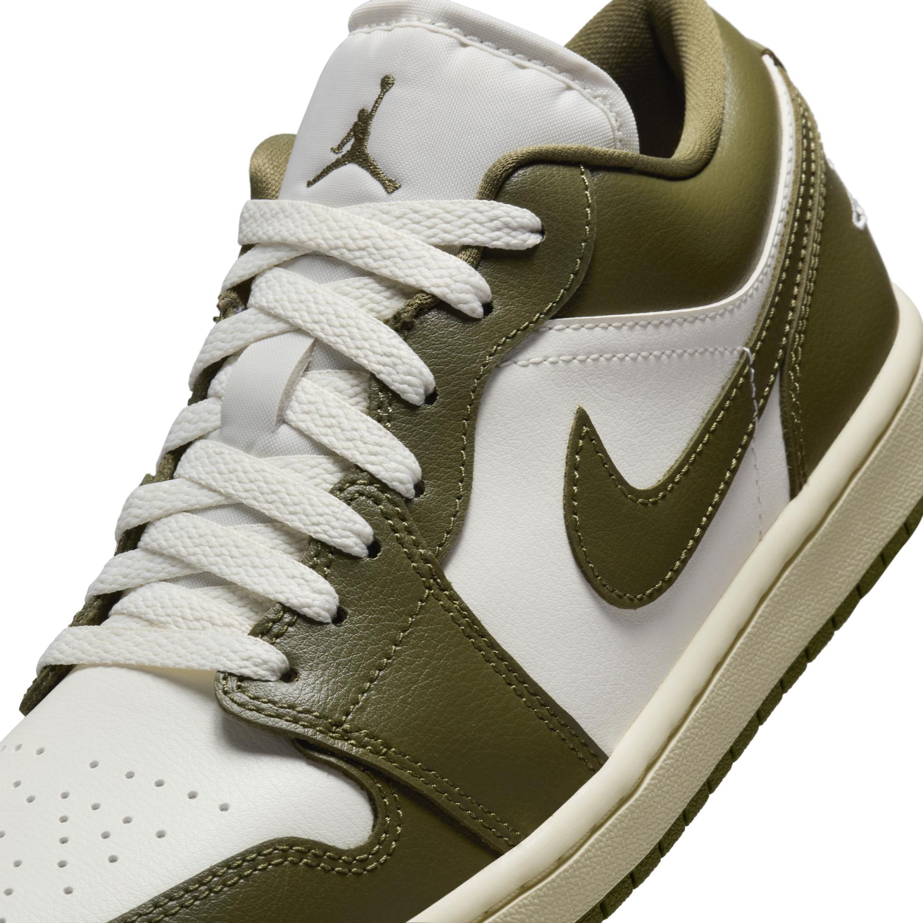 product/n/i/nike_dc0774-122_sail-medium-olive-coconut-milk_8.jpg