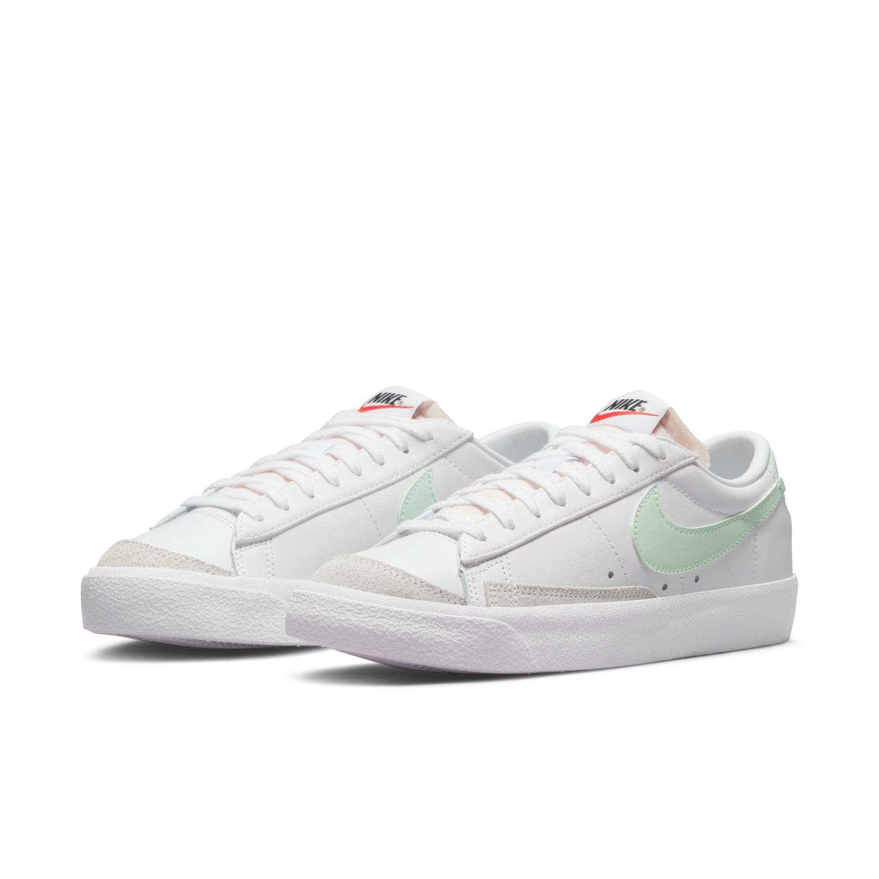 product/n/i/nike_dc4769-111-phcfh001.jpg