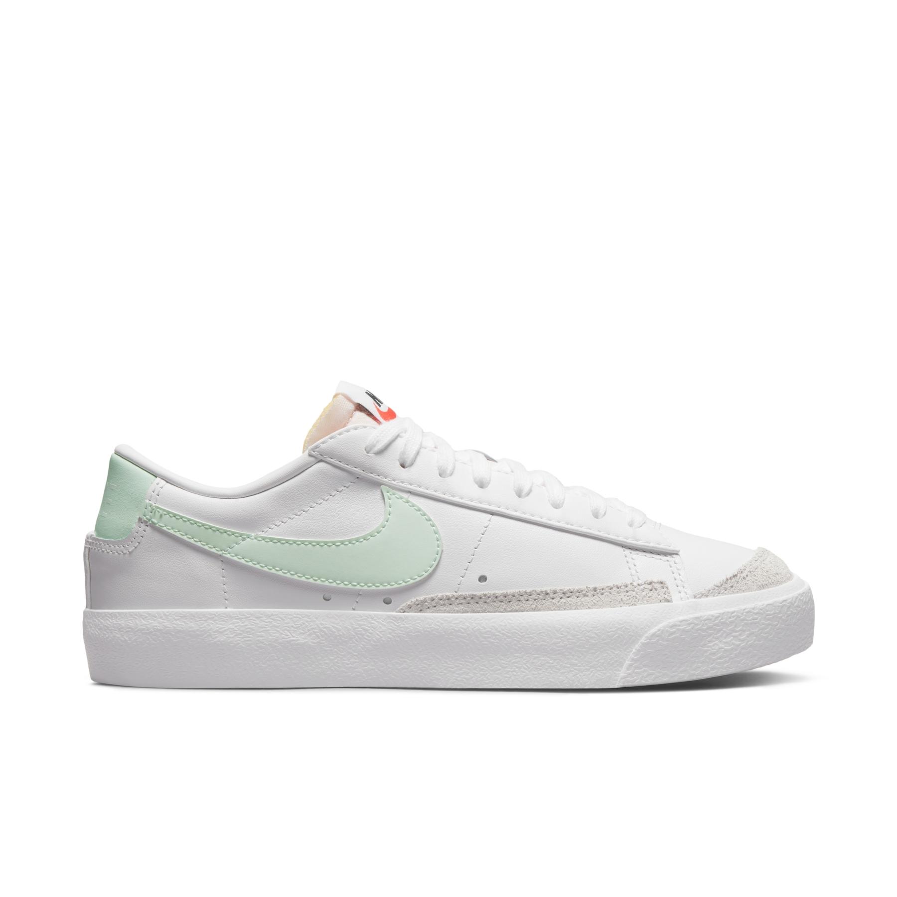 product/n/i/nike_dc4769-111-phsrh000.jpg