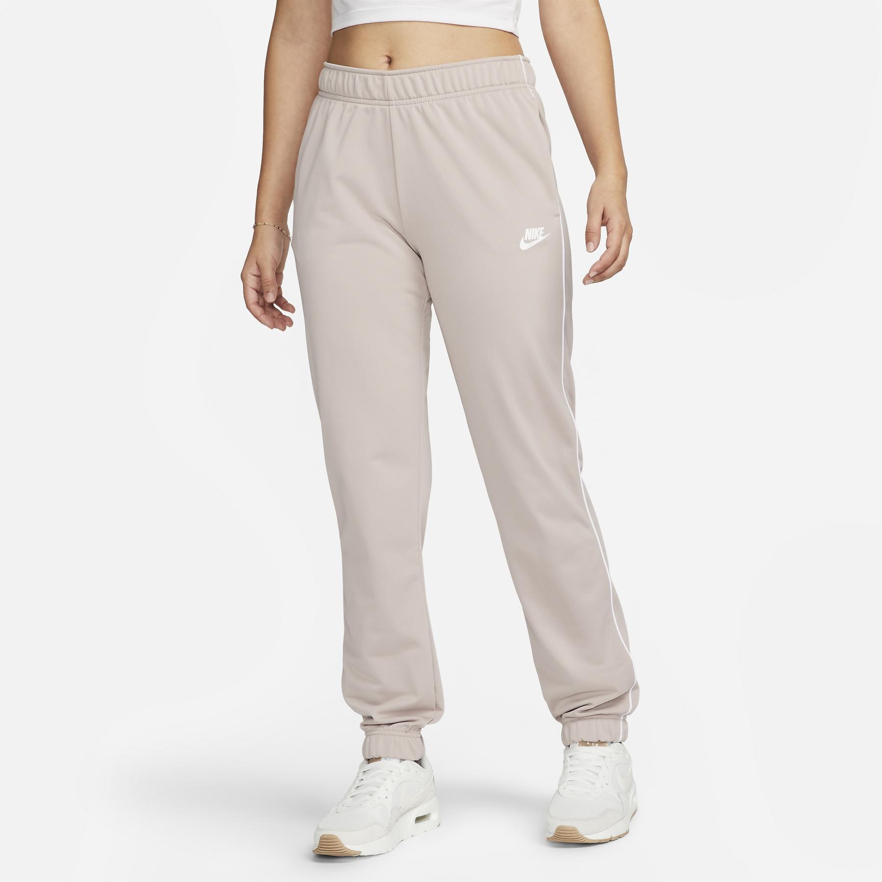 product/n/i/nike_dd5860-272_f_prem.jpg