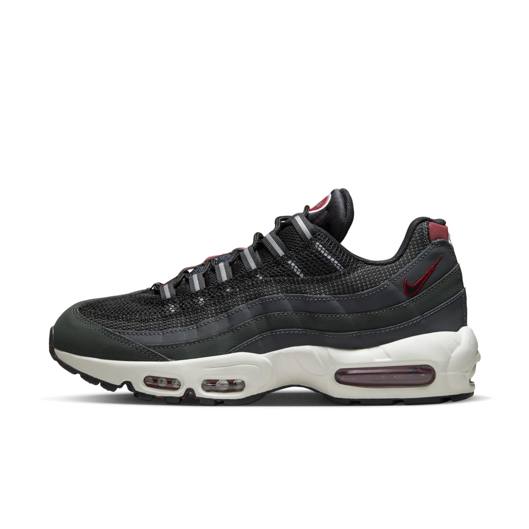 product/n/i/nike_dq3982-001-phslh000.jpg