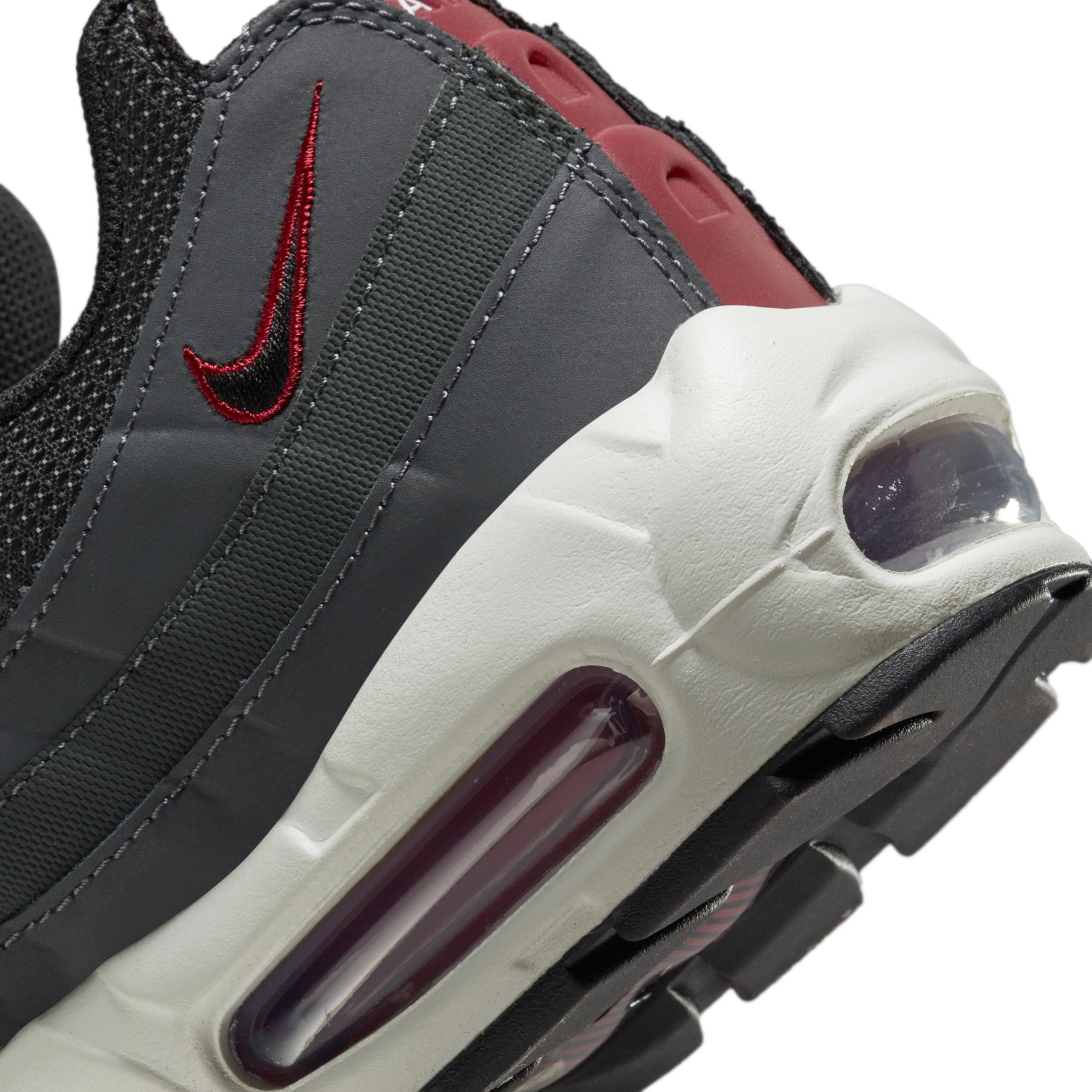 product/n/i/nike_dq3982-001-phsyd002.jpg