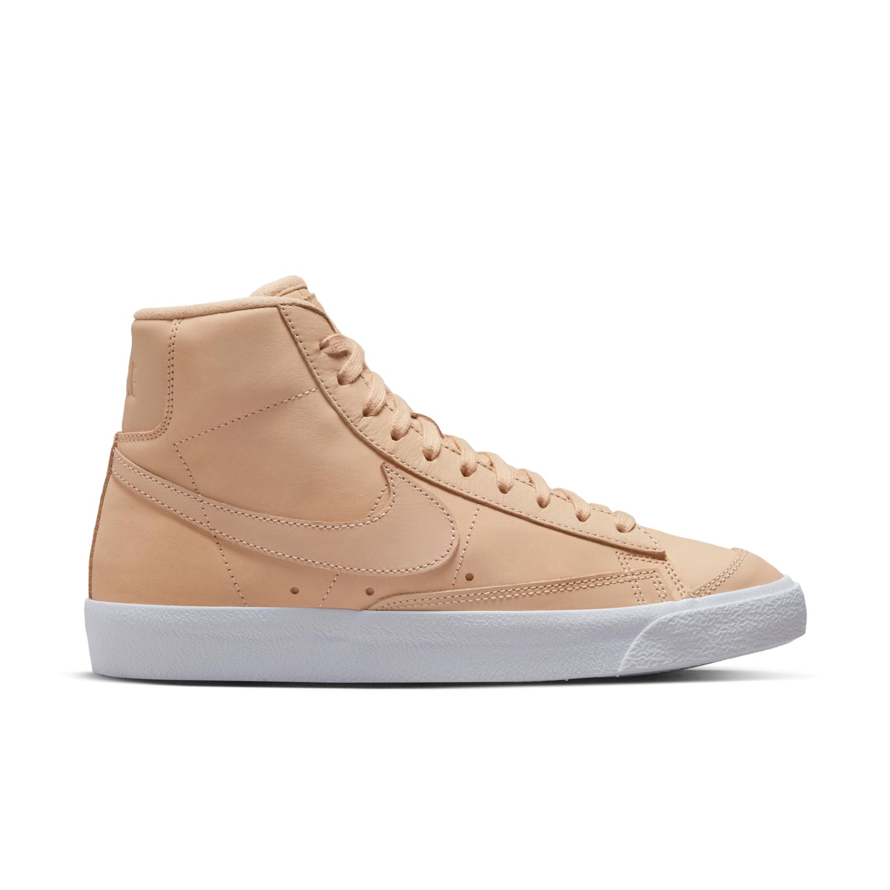 product/n/i/nike_dq7572-200-phsrh000.jpg