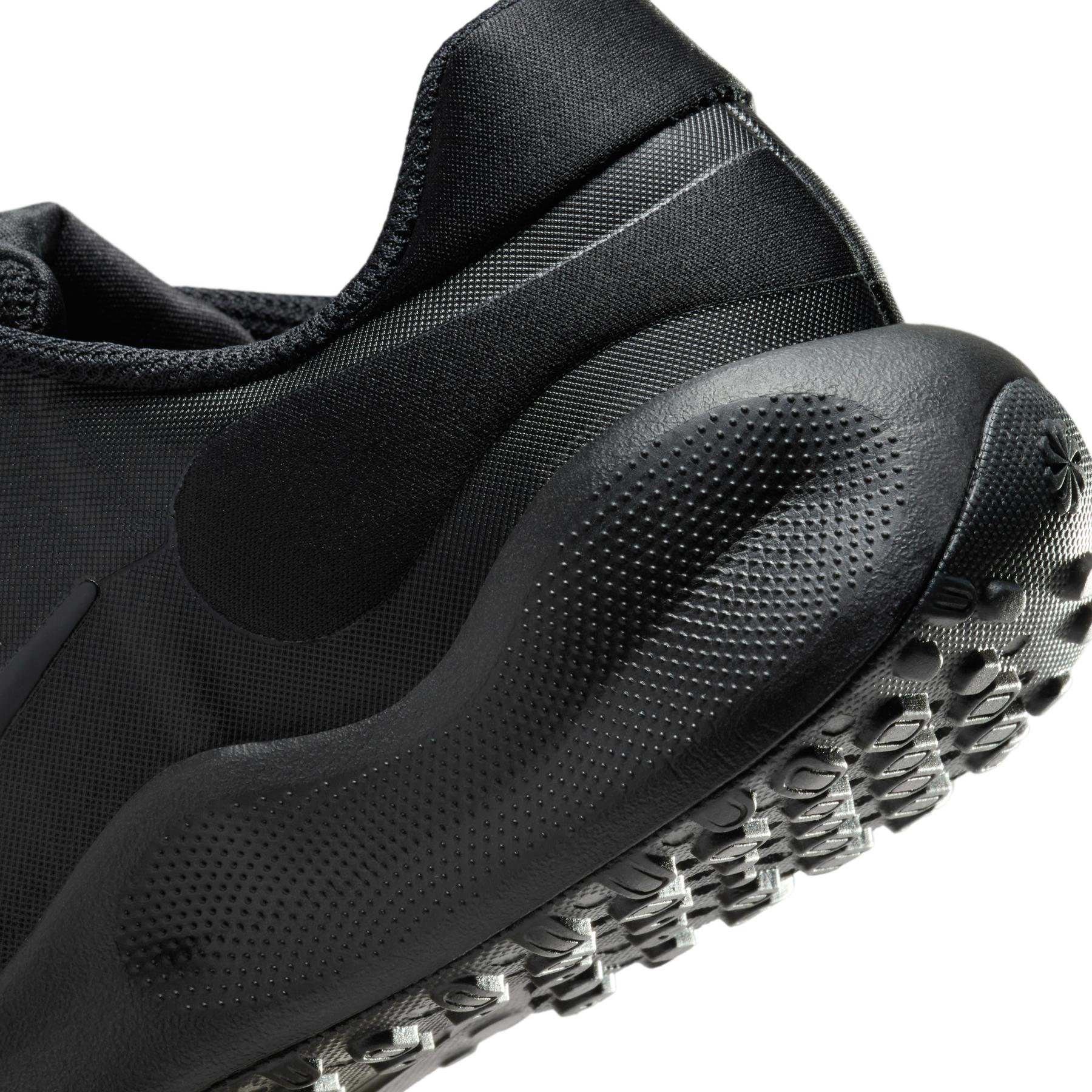product/n/i/nike_fb7689-001-phsyd002_s23.jpg