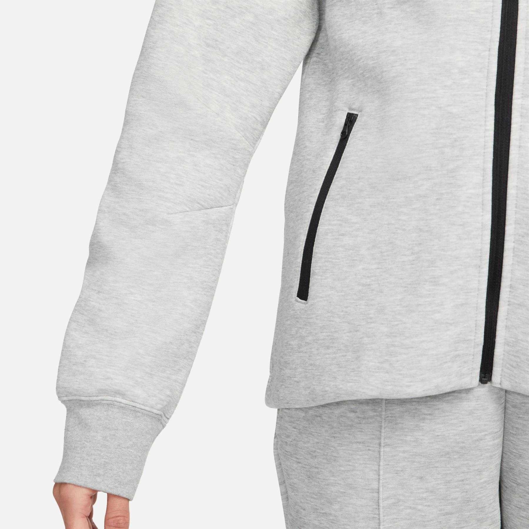 product/n/i/nike_fb8338-063-phsym004.jpg