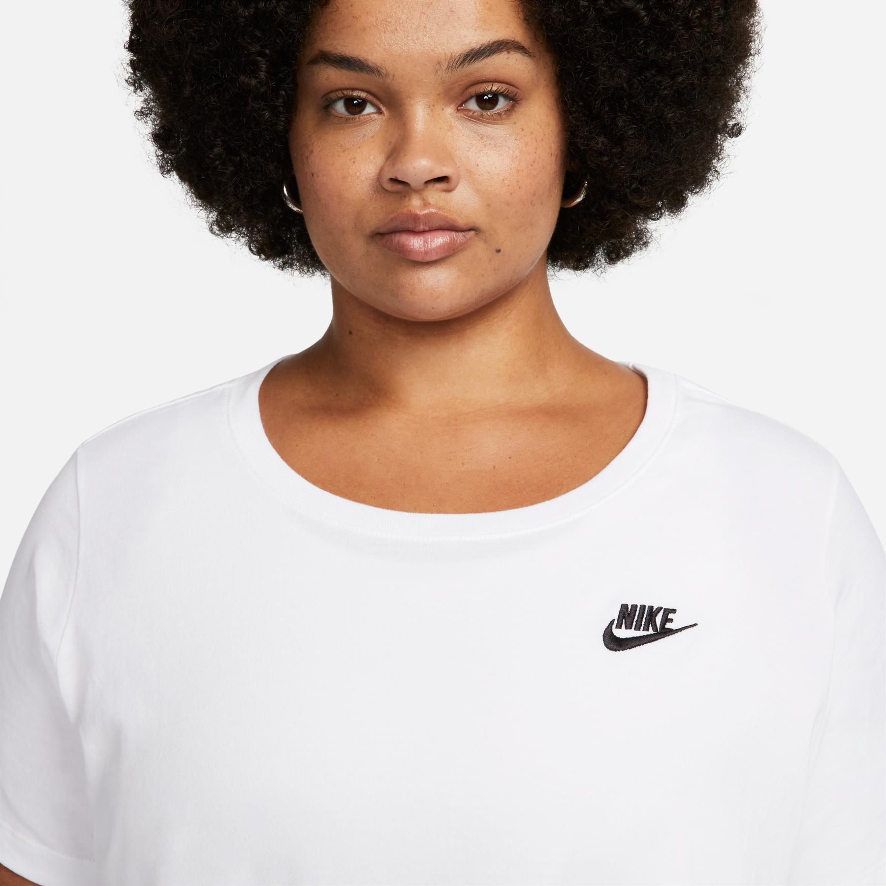 product/n/i/nike_fd0646-100-phsym002.jpg