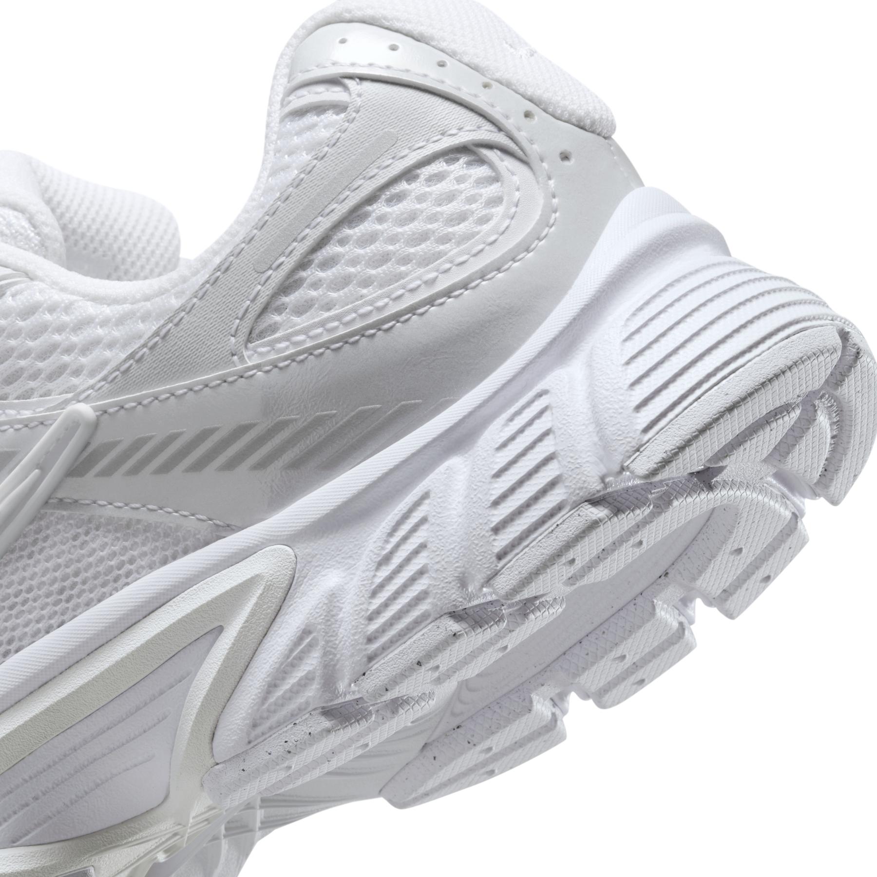 product/n/i/nike_hq7901-101-phsyd002.jpg