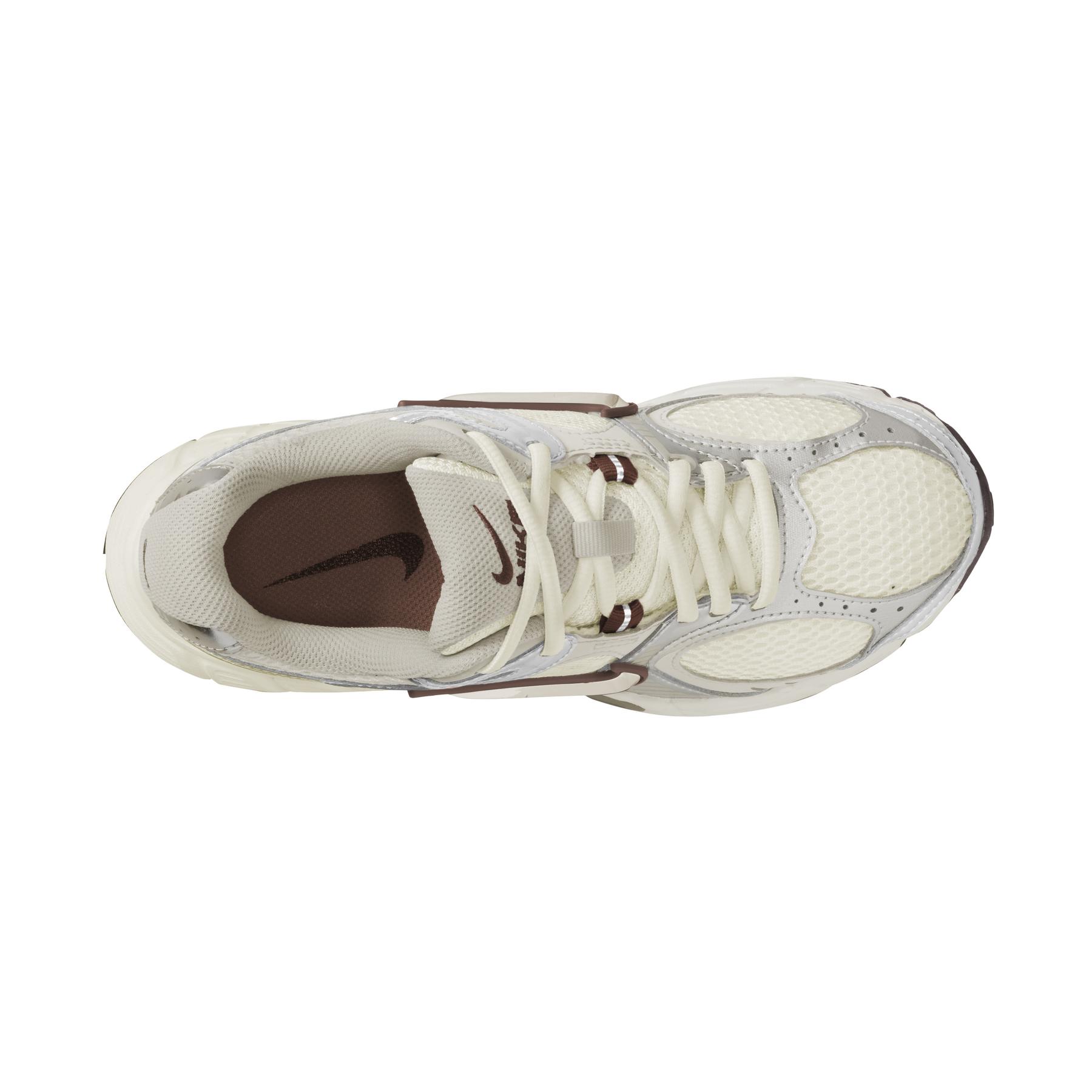 product/n/i/nike_hq7901-102_sail-fauna-brown-phantom-light-orewood-brown_4.jpg