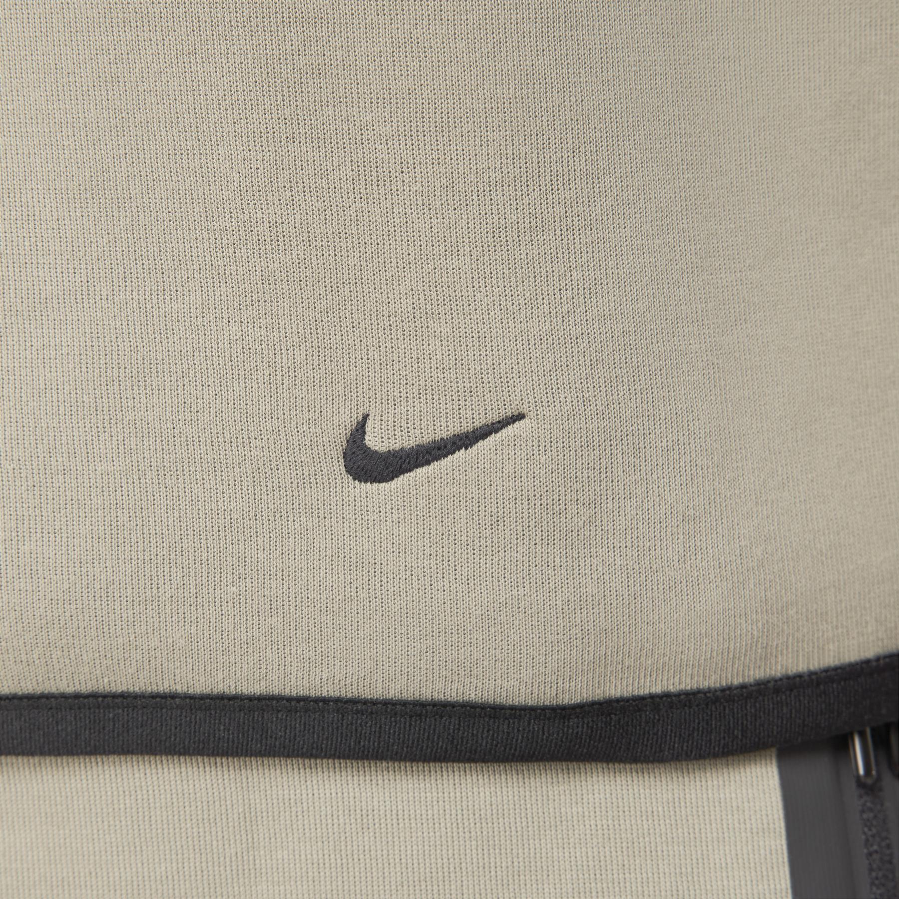 product/n/i/nike_hv0949-320_light-army-black_2.jpg