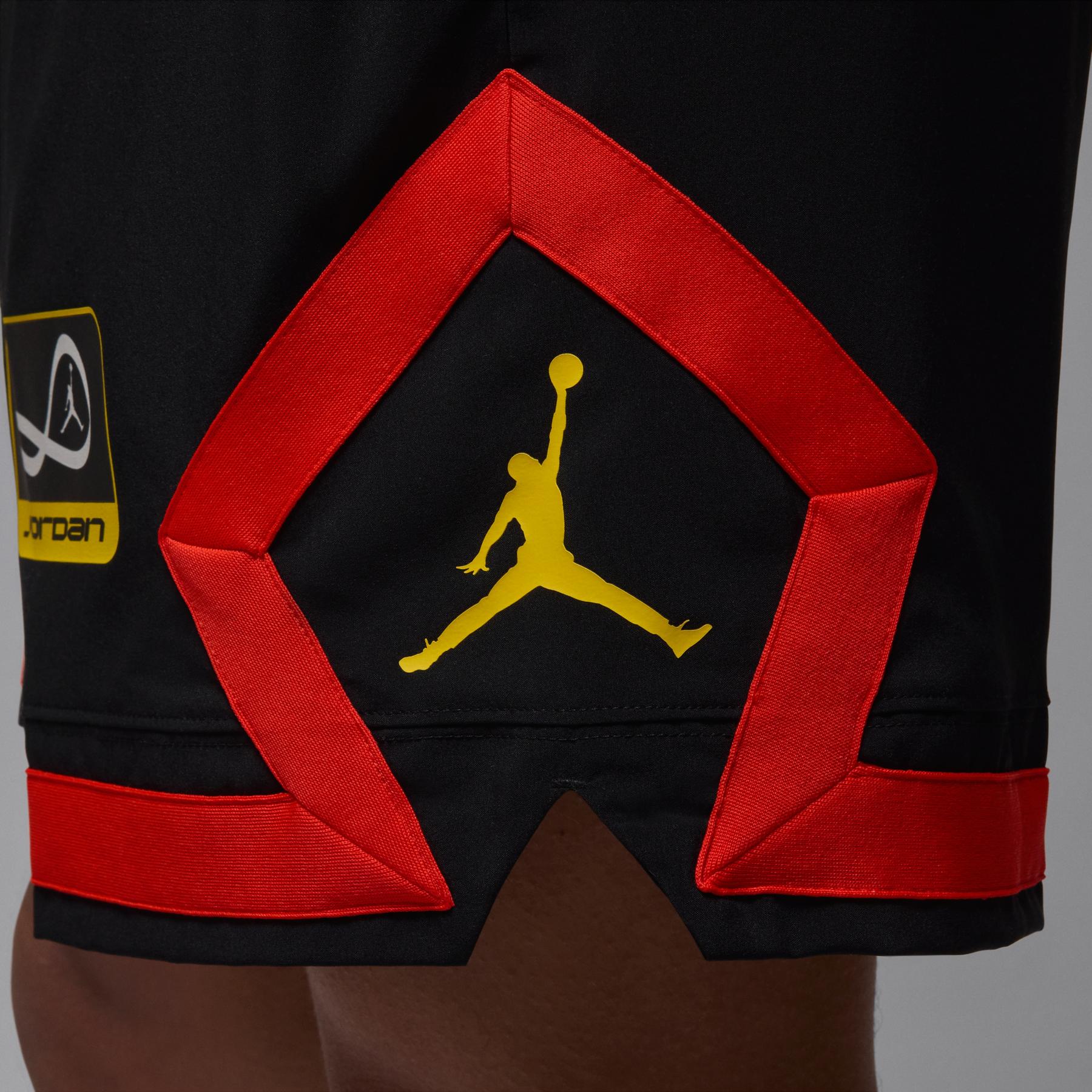 product/n/i/nike_hv6701-010-phsym006.jpg