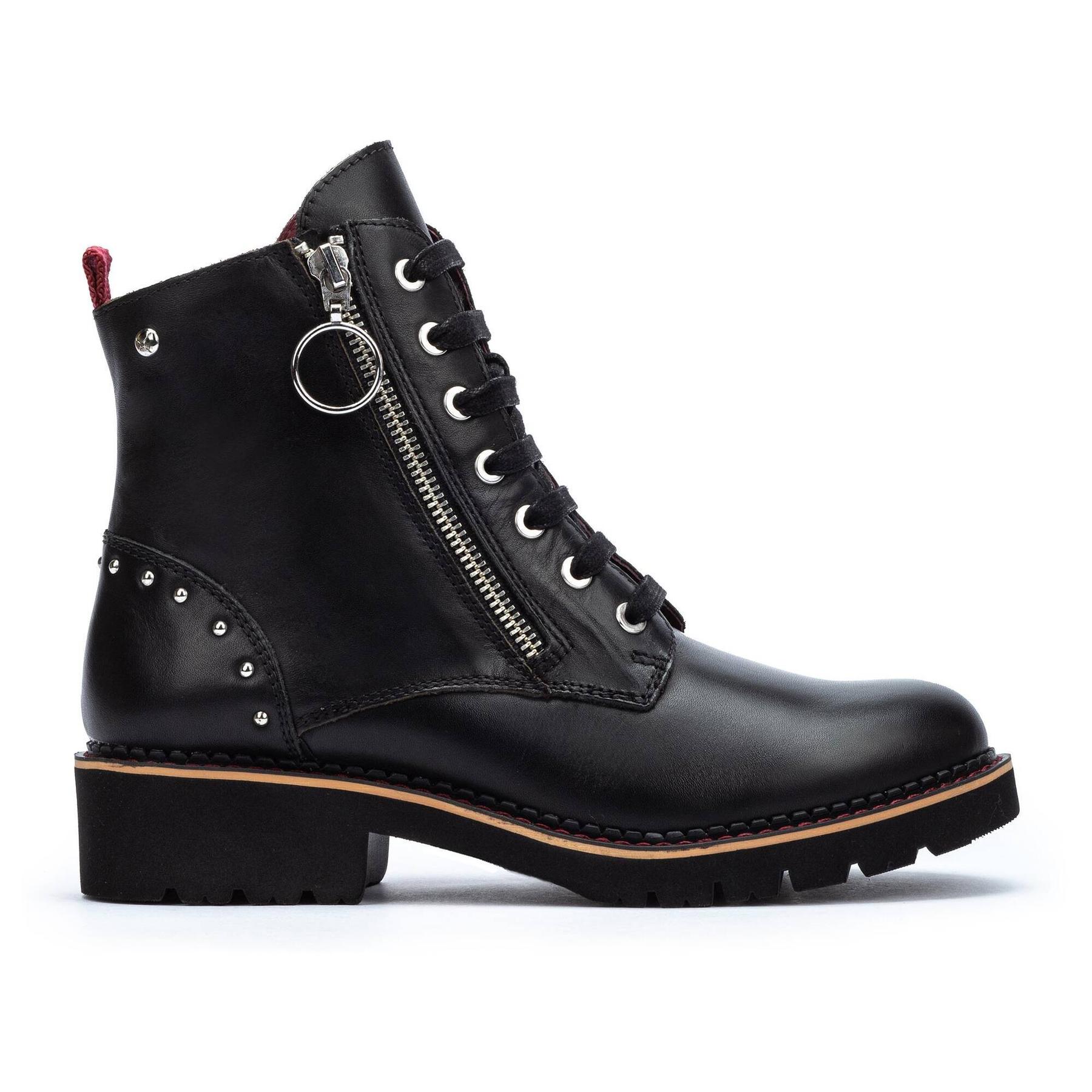 product/p/i/pikolinos_w0v-8610-000_black_1.jpg