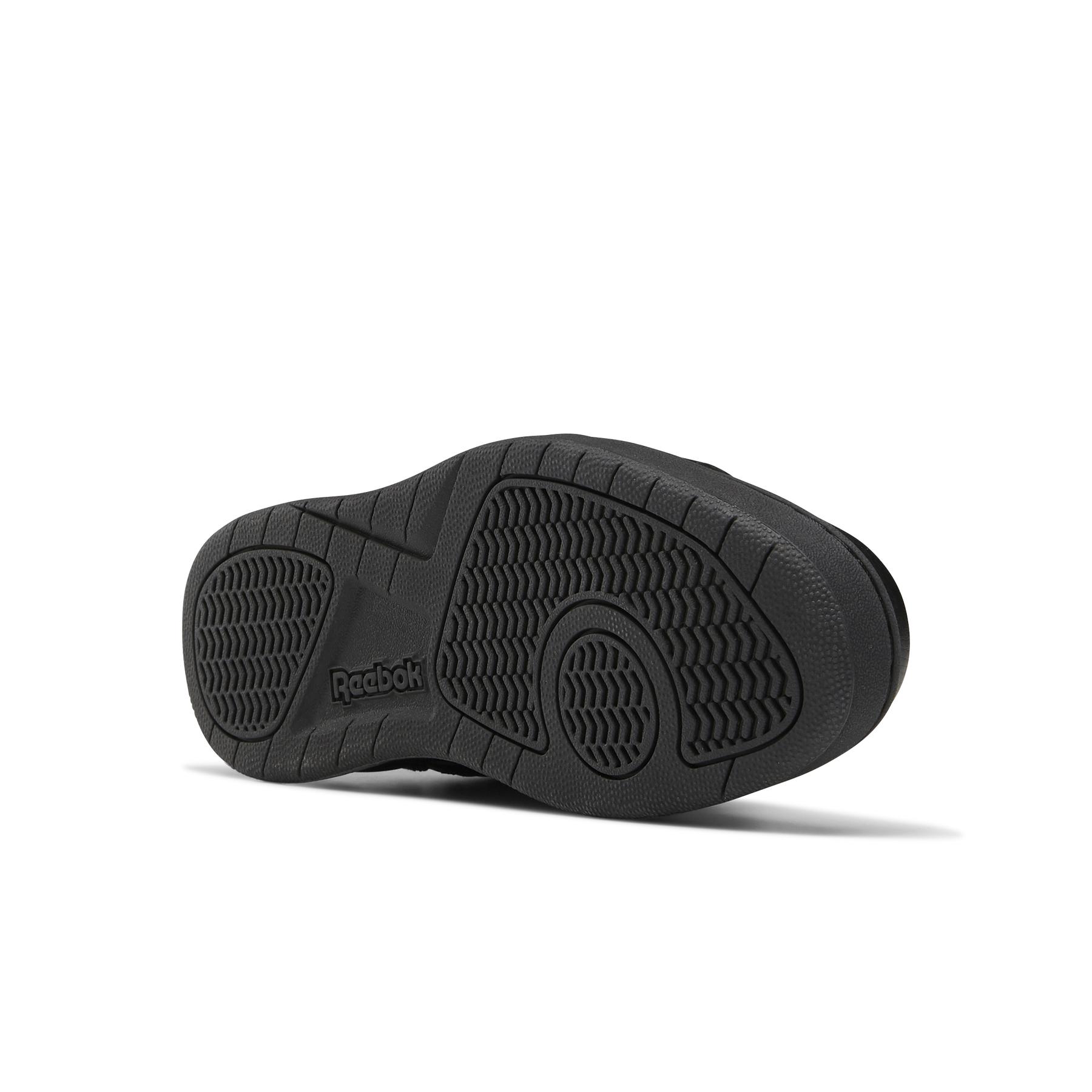 product/r/e/reebok-classics_cn4108_4_footwear_photography_bottom_view_white_000.jpg