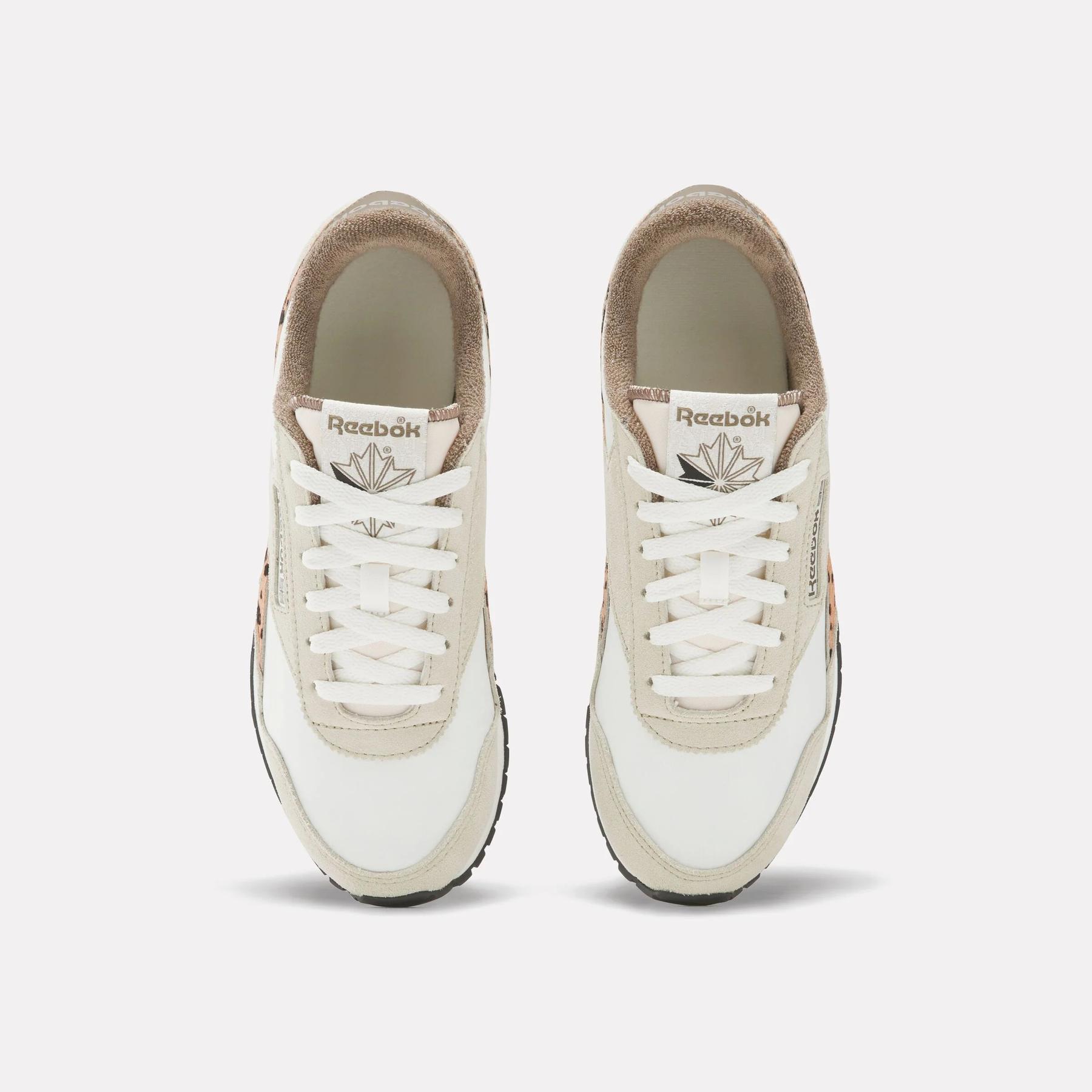 product/r/e/reebok_100239219_chalk-classic-beige-trek-grey_4.jpg