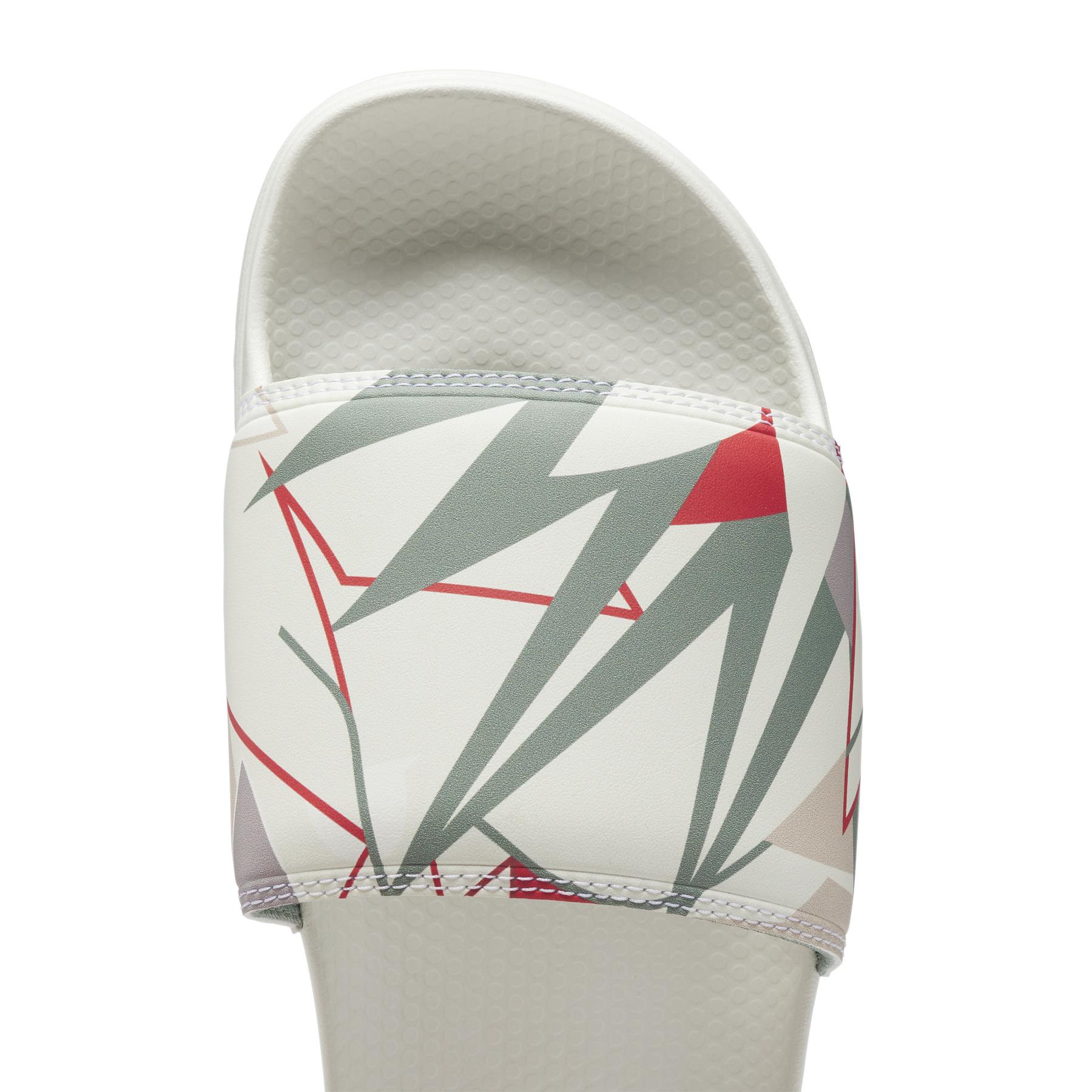 product/r/e/reebok_hr0406_7_footwear_photography_detail_view_1_white_000.jpg