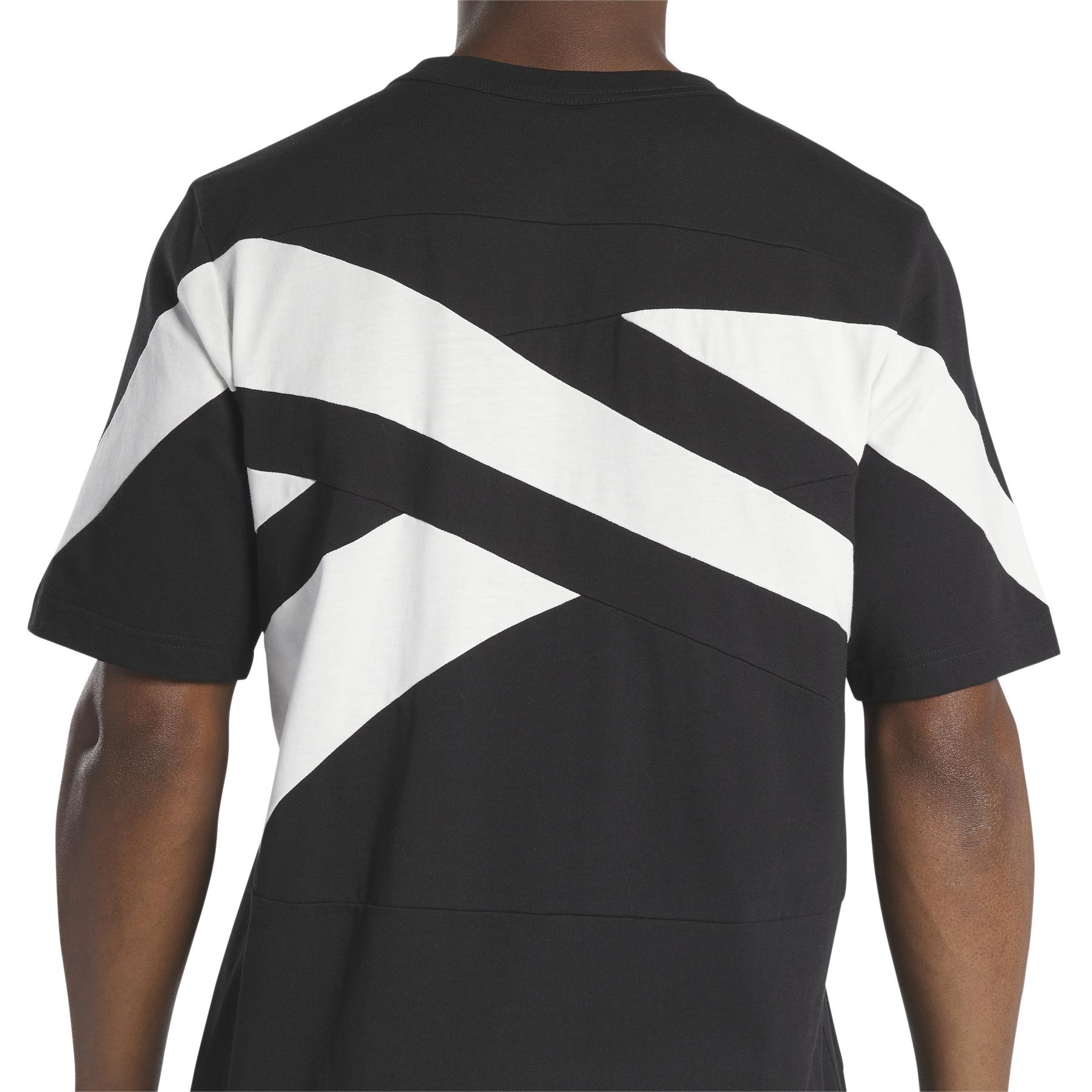 product/r/e/reebok_hy7101_7_apparel_on_model_detail_view_3_white.jpg