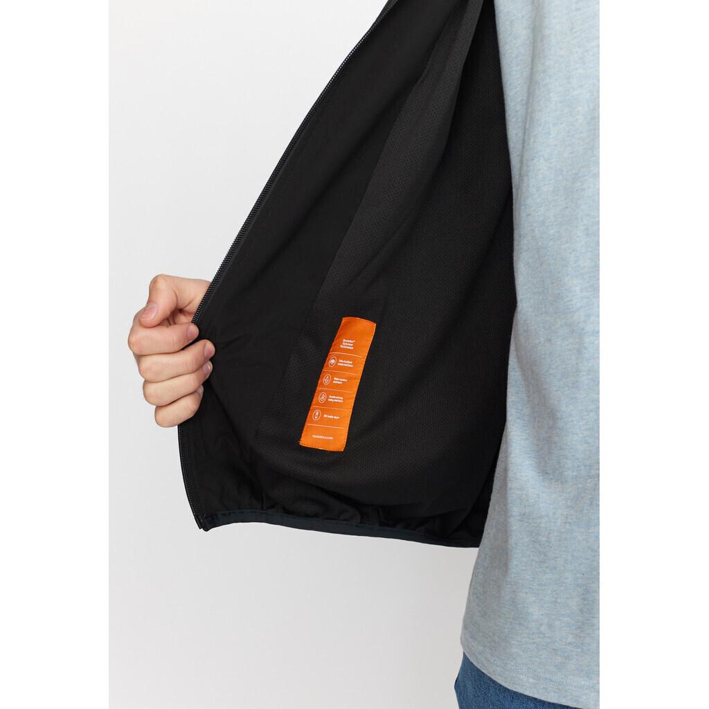 product/r/e/revolution_7840-black_3.jpg