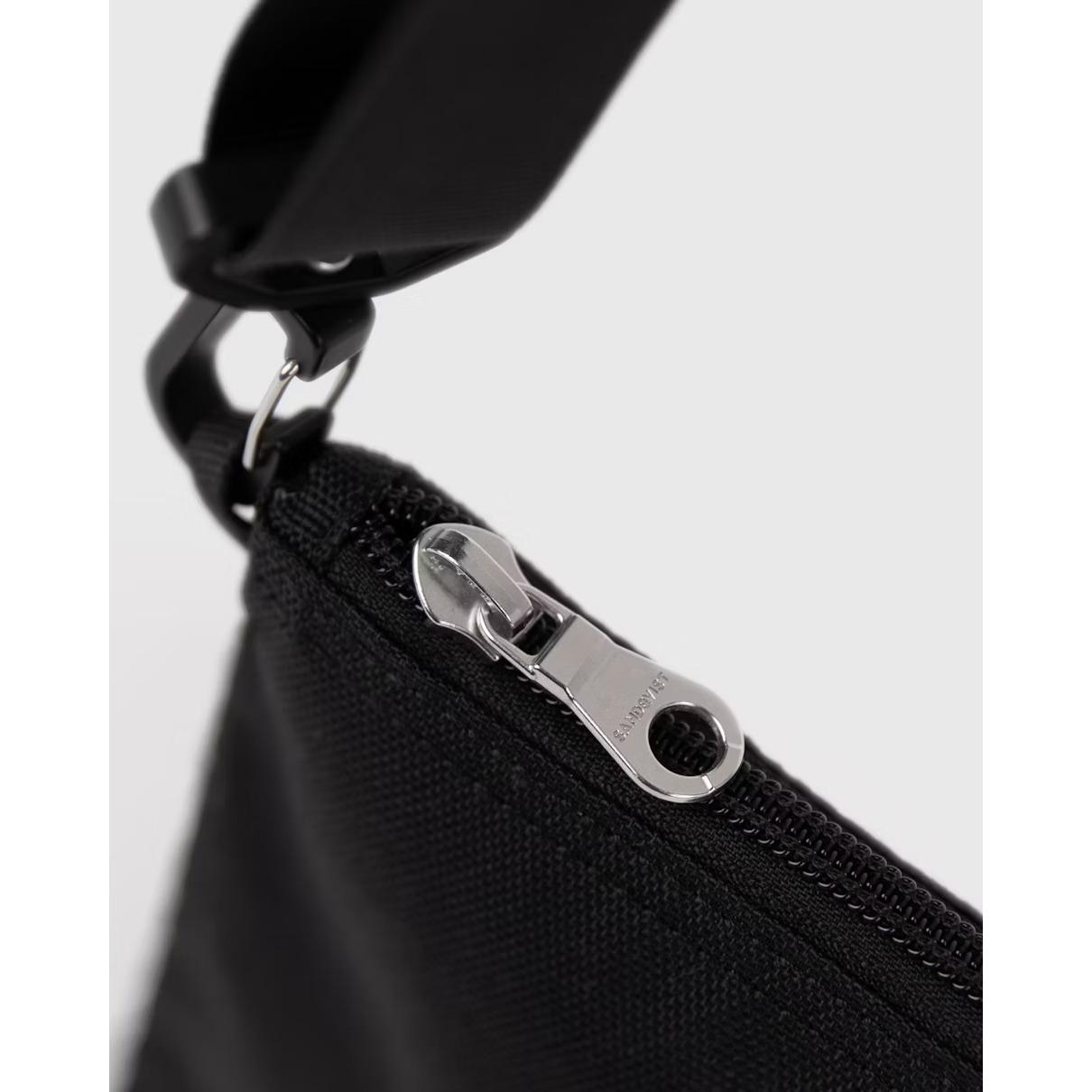 product/s/a/sandqvist_257303999_black_5.jpg