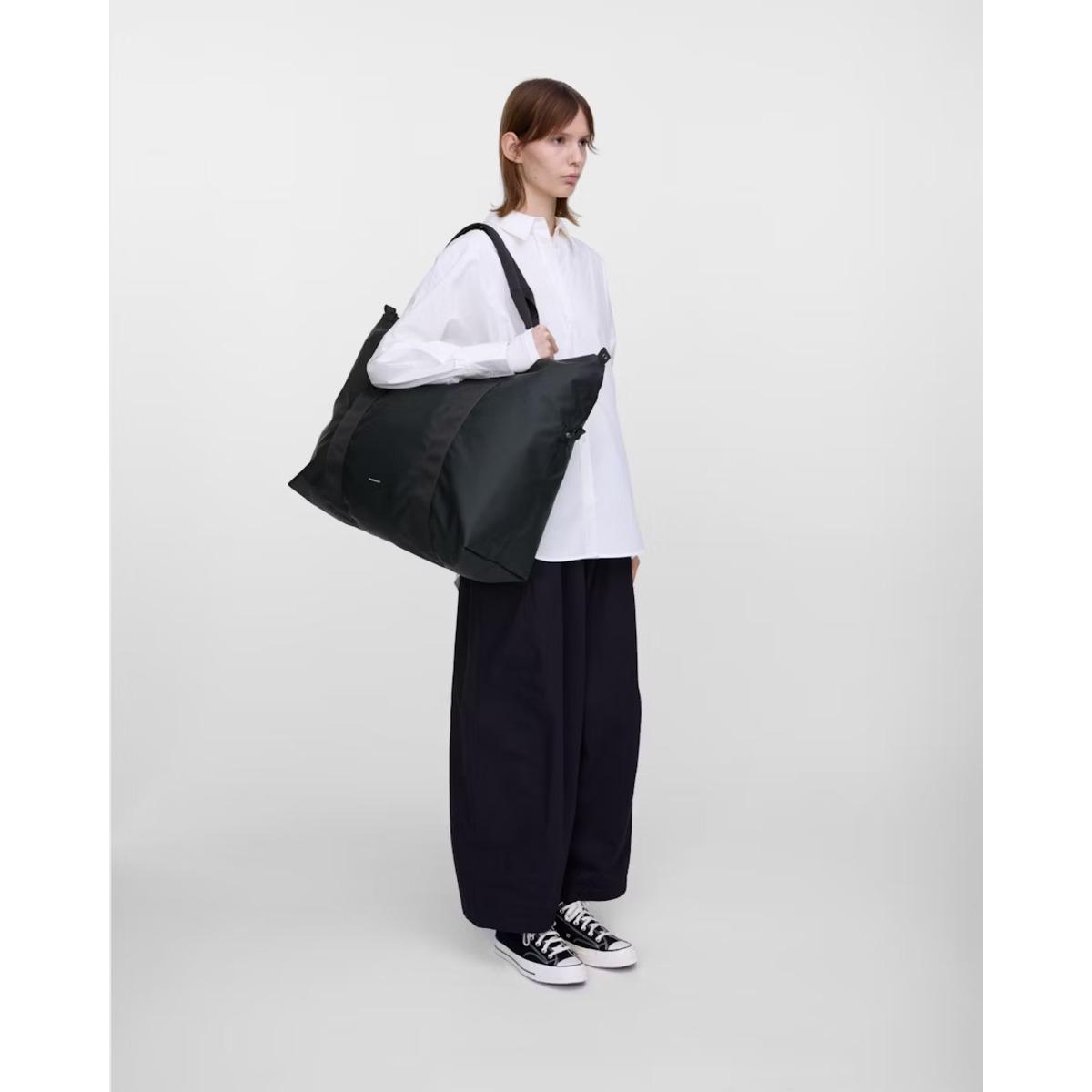 product/s/a/sandqvist_257706999_black_10.jpg