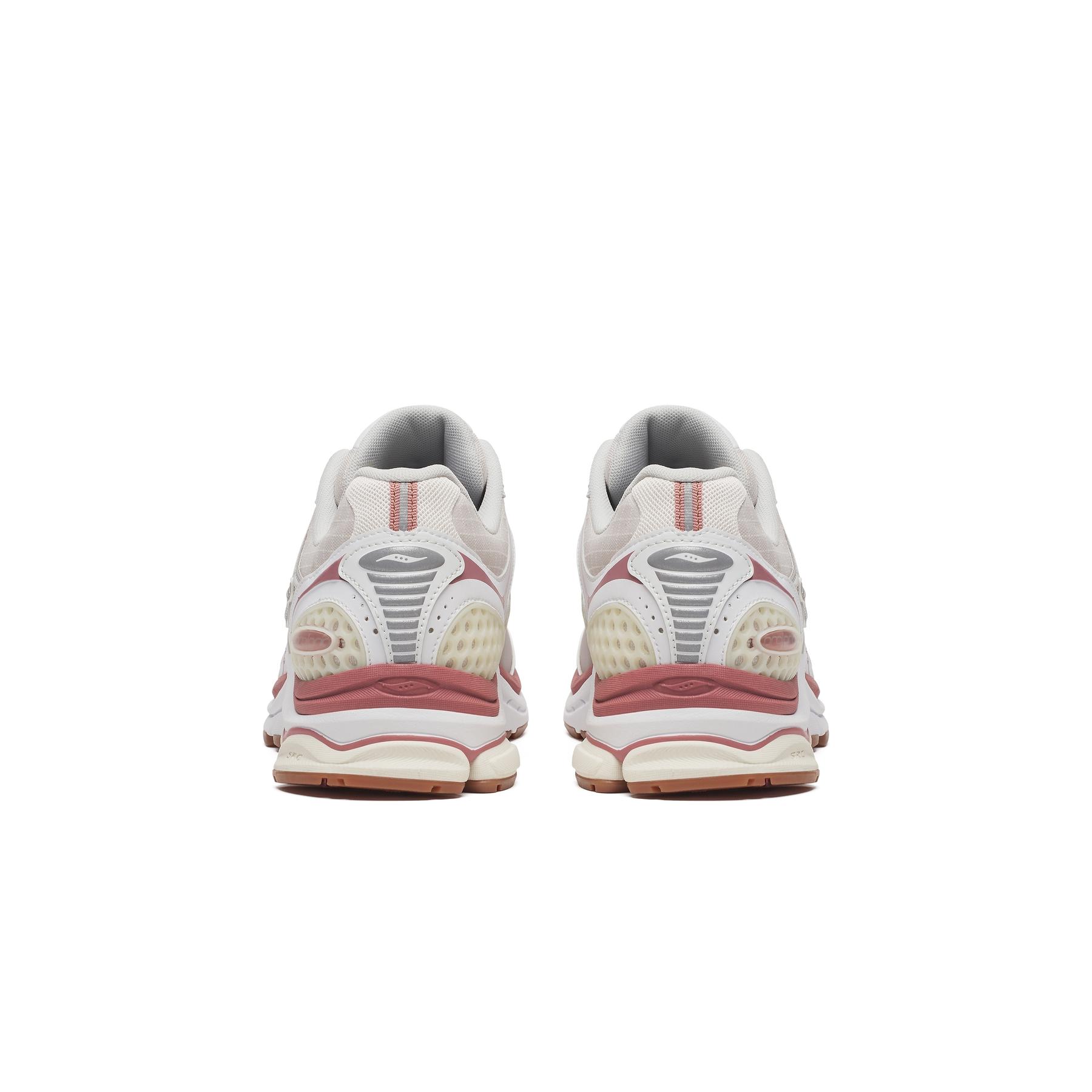 product/s/a/saucony_s70935-1_3-nw091125.jpg
