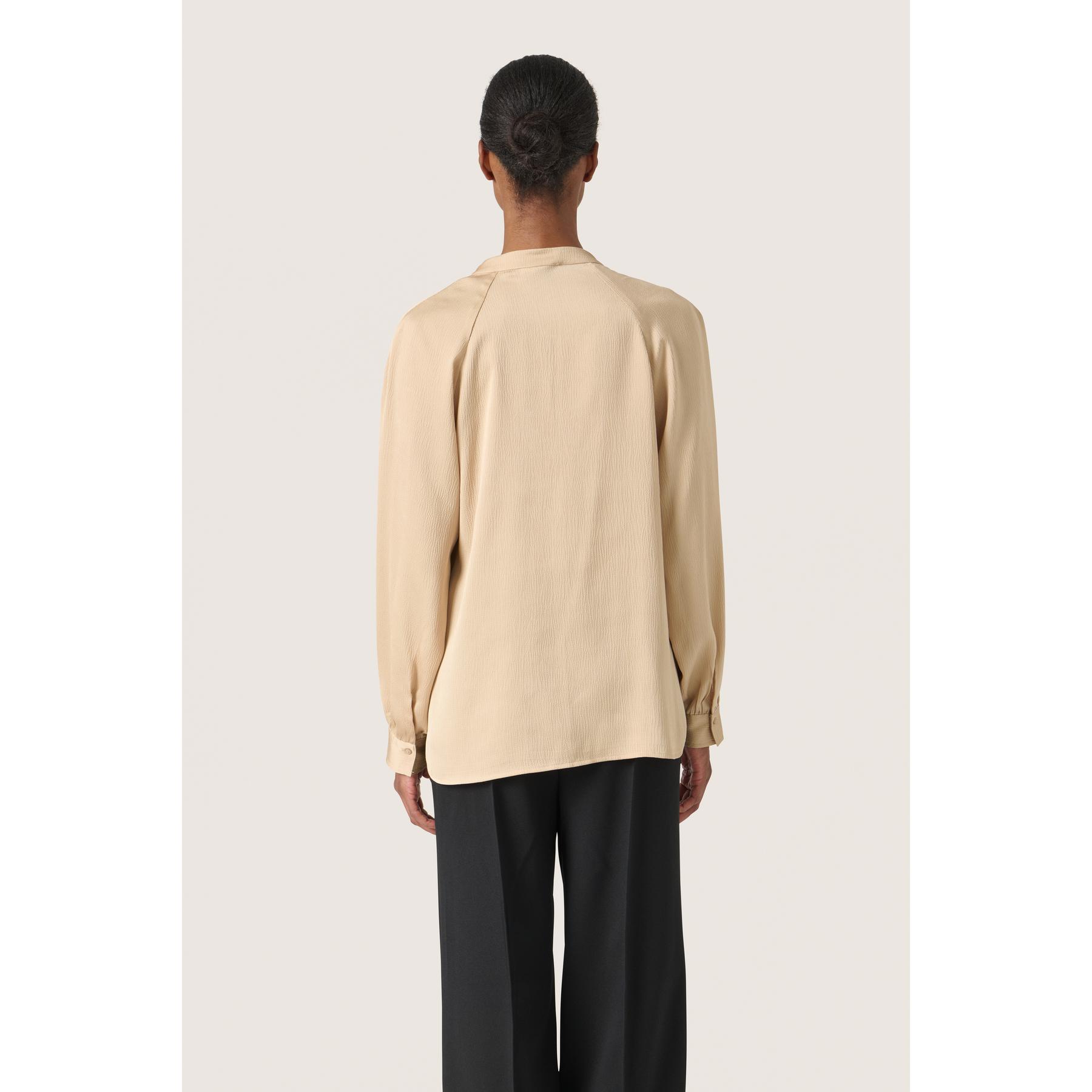 product/s/o/soaked-in-luxury_30407197-141208_5.jpg