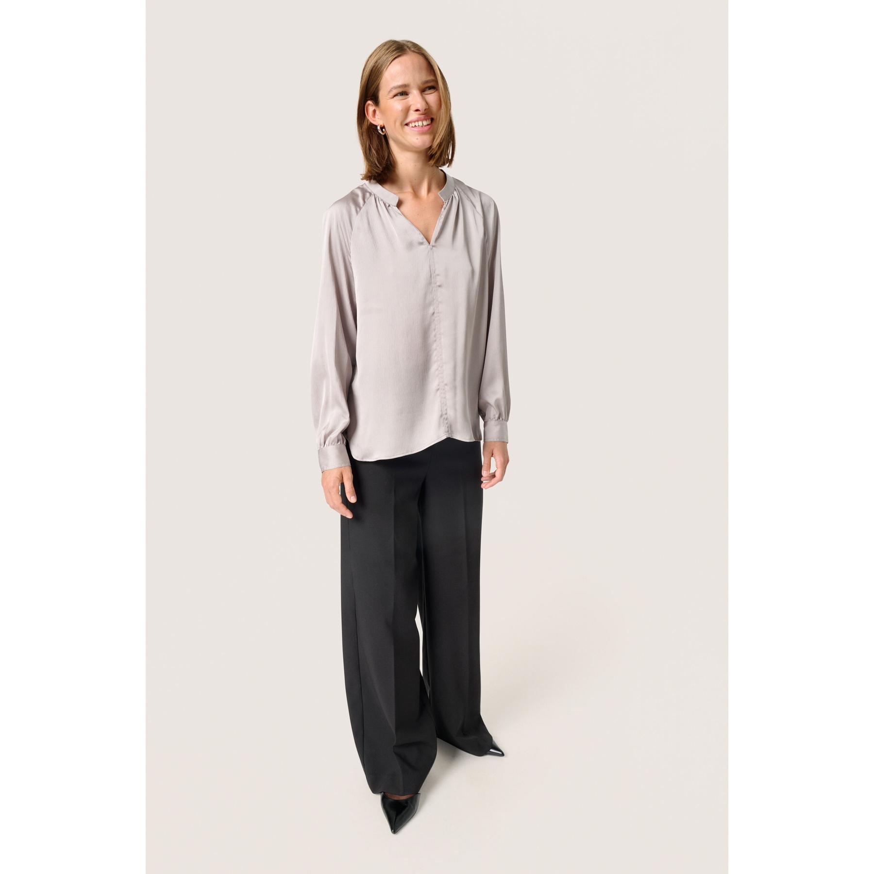 product/s/o/soaked-in-luxury_30407197-153800_4.jpg