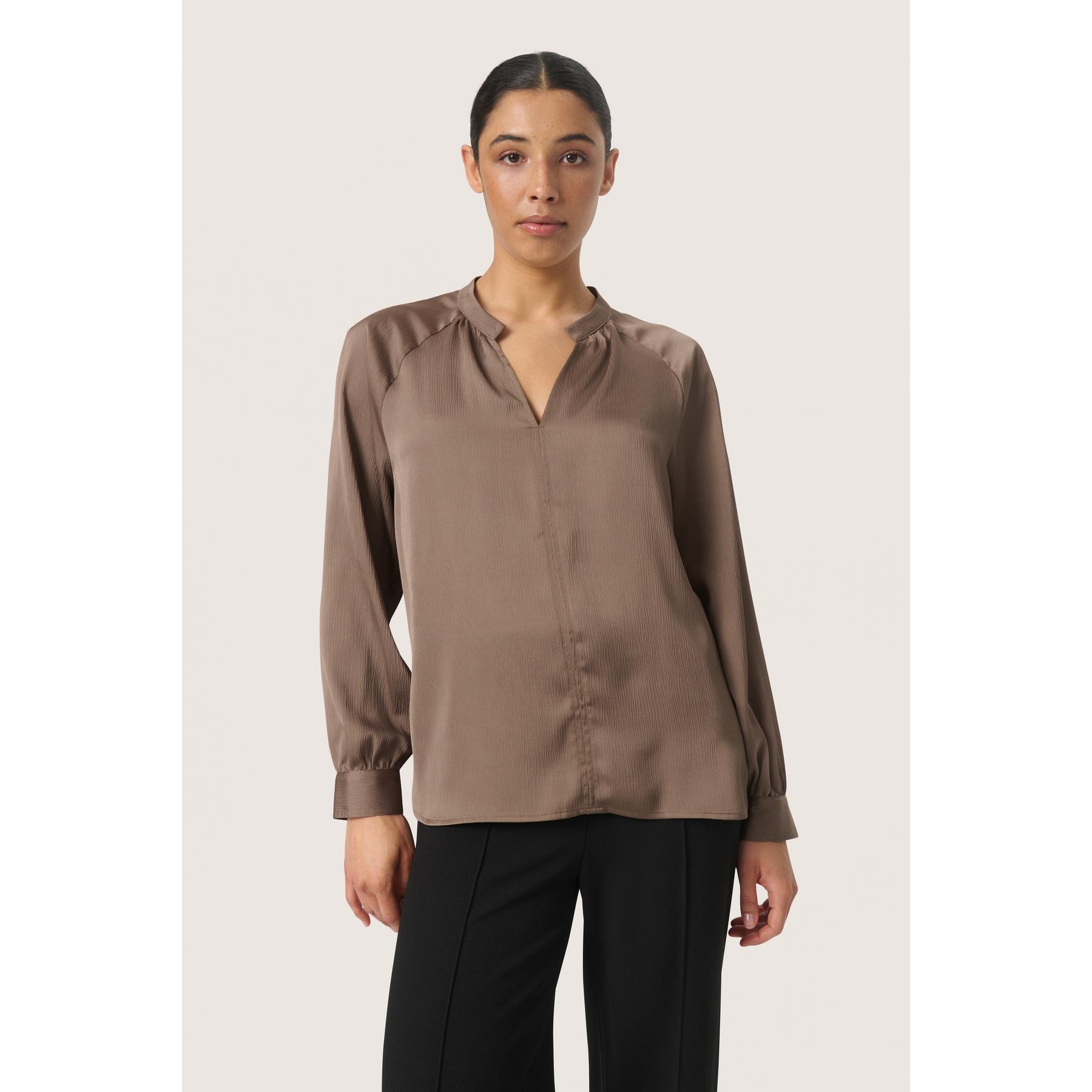 product/s/o/soaked-in-luxury_30407197-190808_4.jpg
