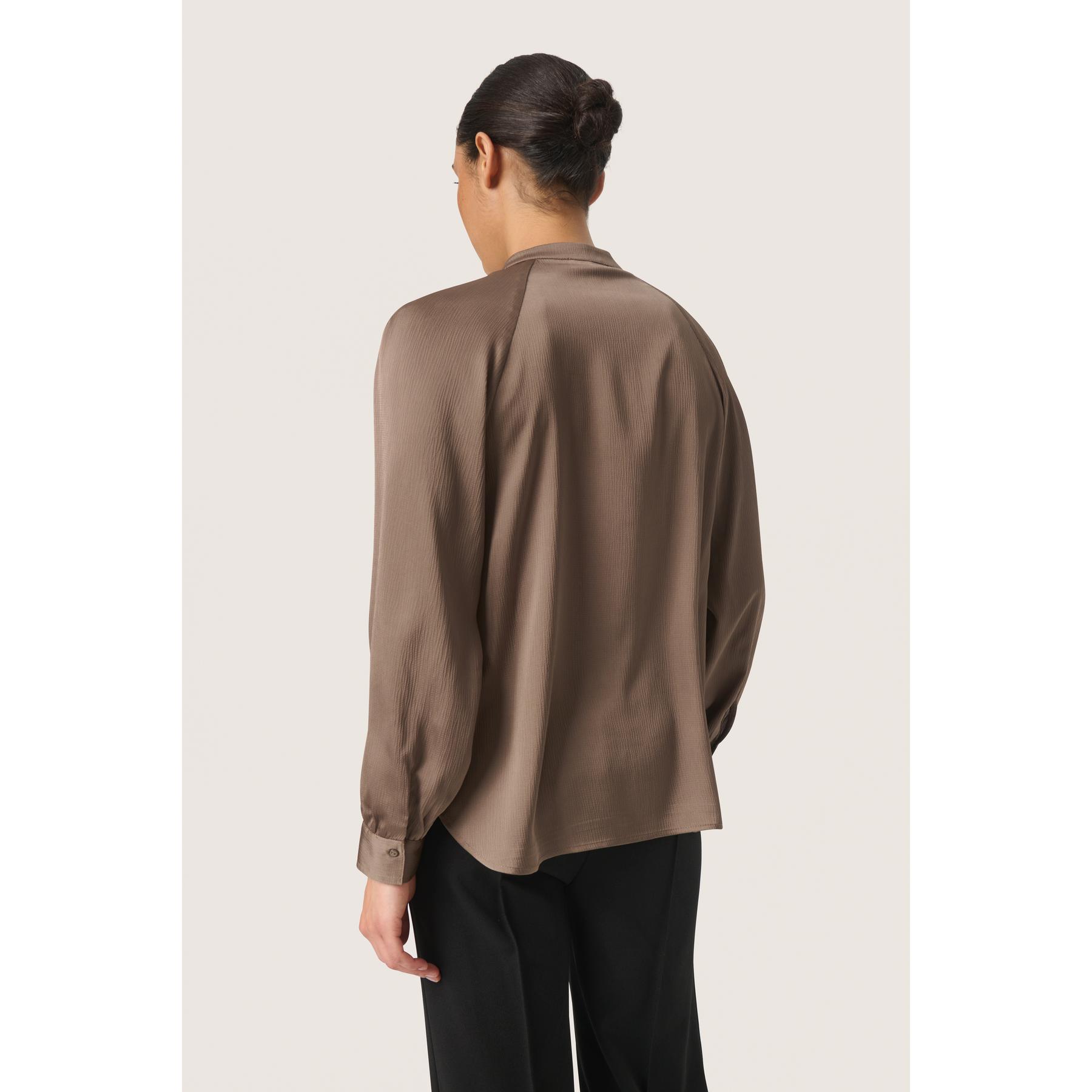 product/s/o/soaked-in-luxury_30407197-190808_5.jpg