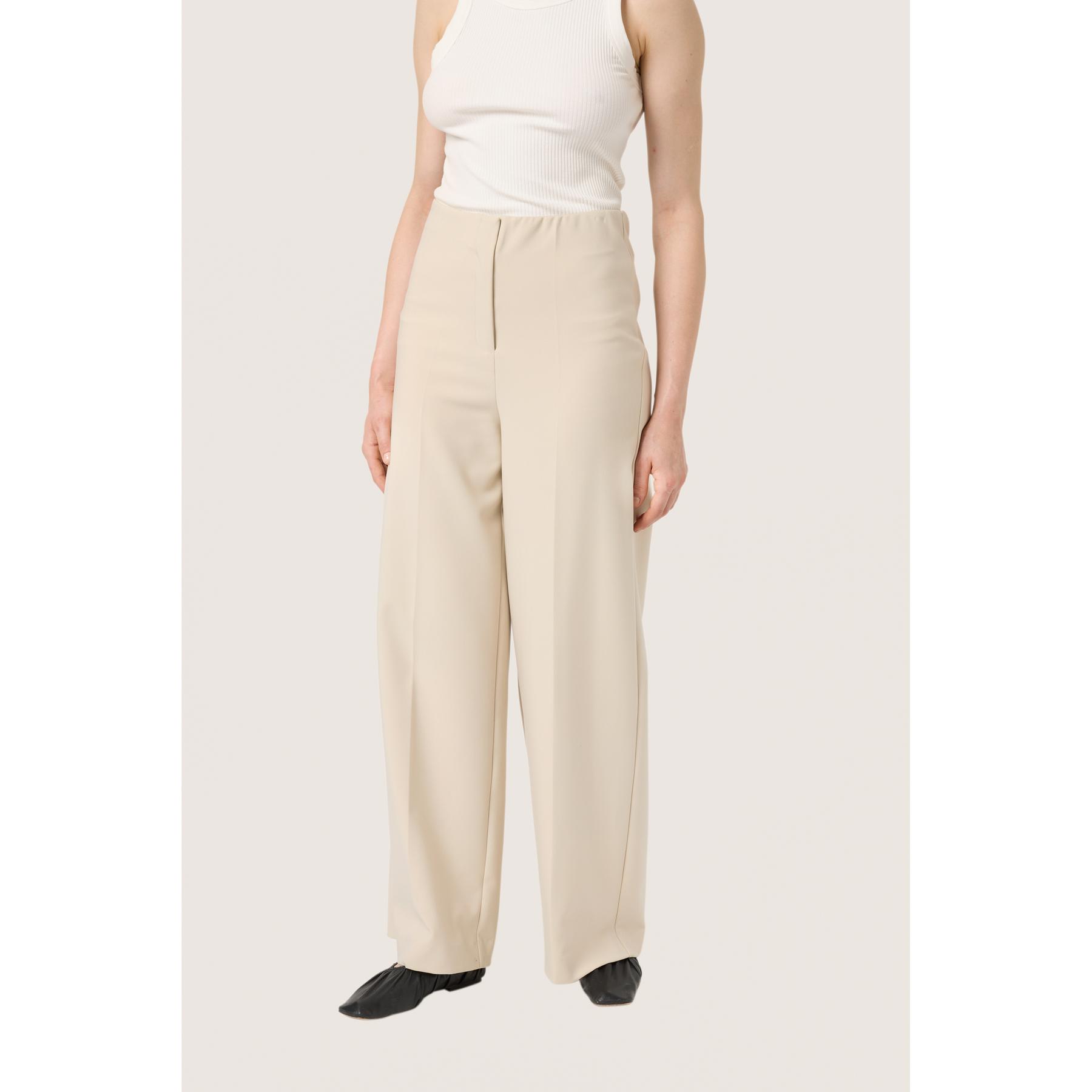 product/s/o/soaked-in-luxury_30407228-130401_5.jpg