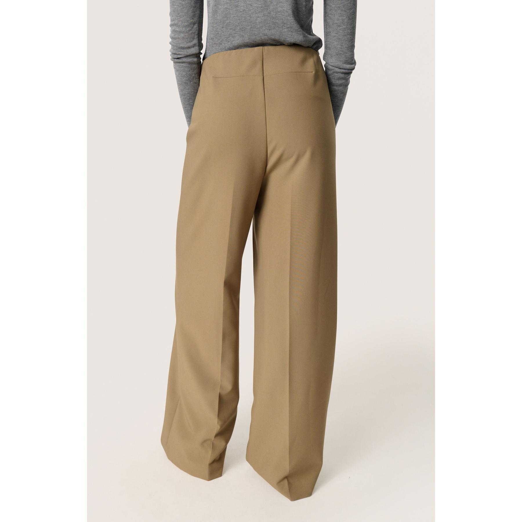 product/s/o/soaked-in-luxury_30407228-180617_10.jpg