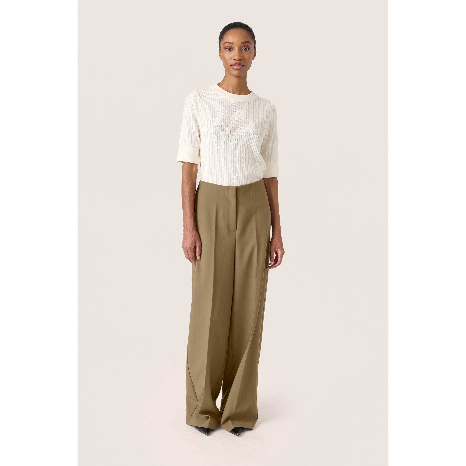 product/s/o/soaked-in-luxury_30407228-180617_5.jpg