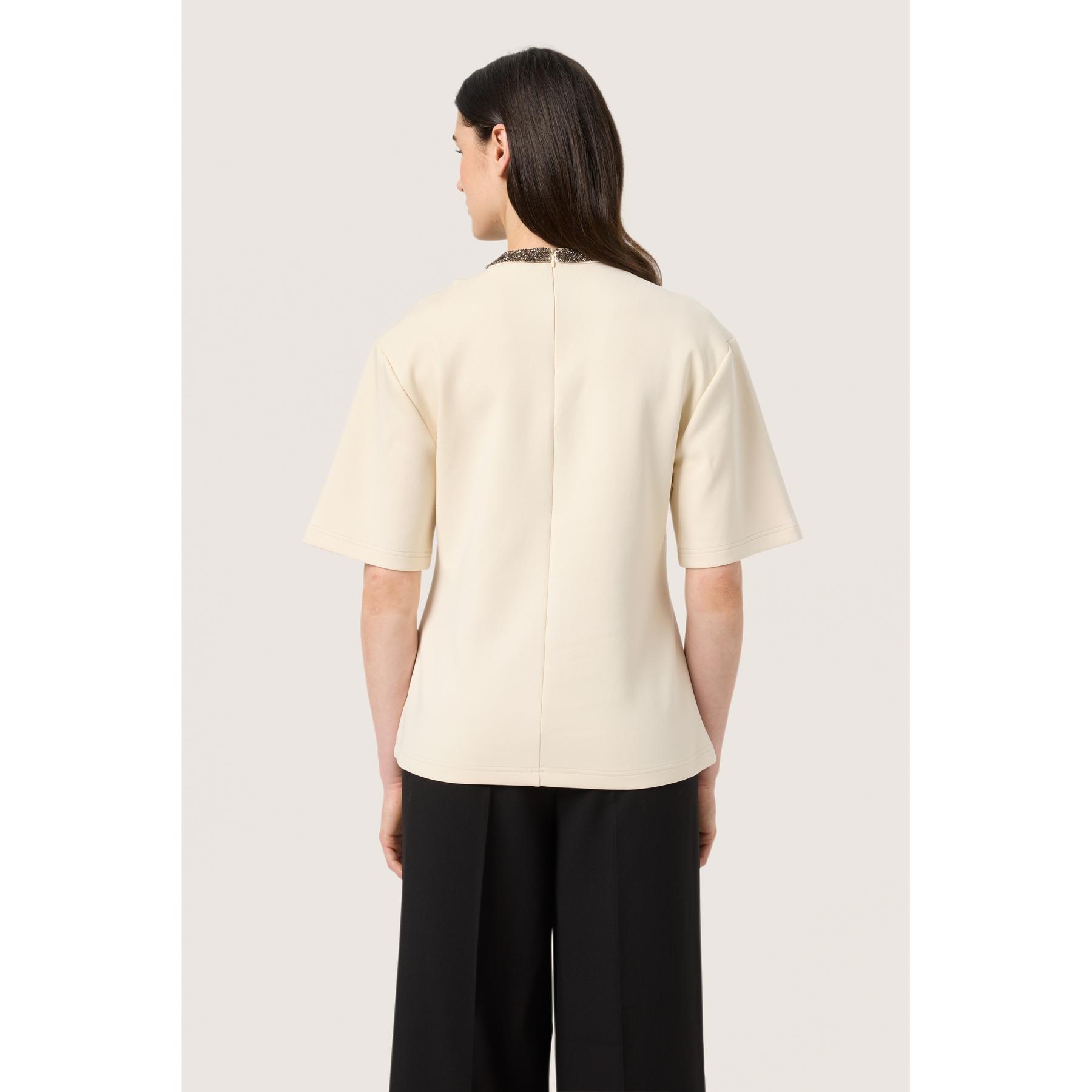 product/s/o/soaked-in-luxury_30407786-120304_5.jpg