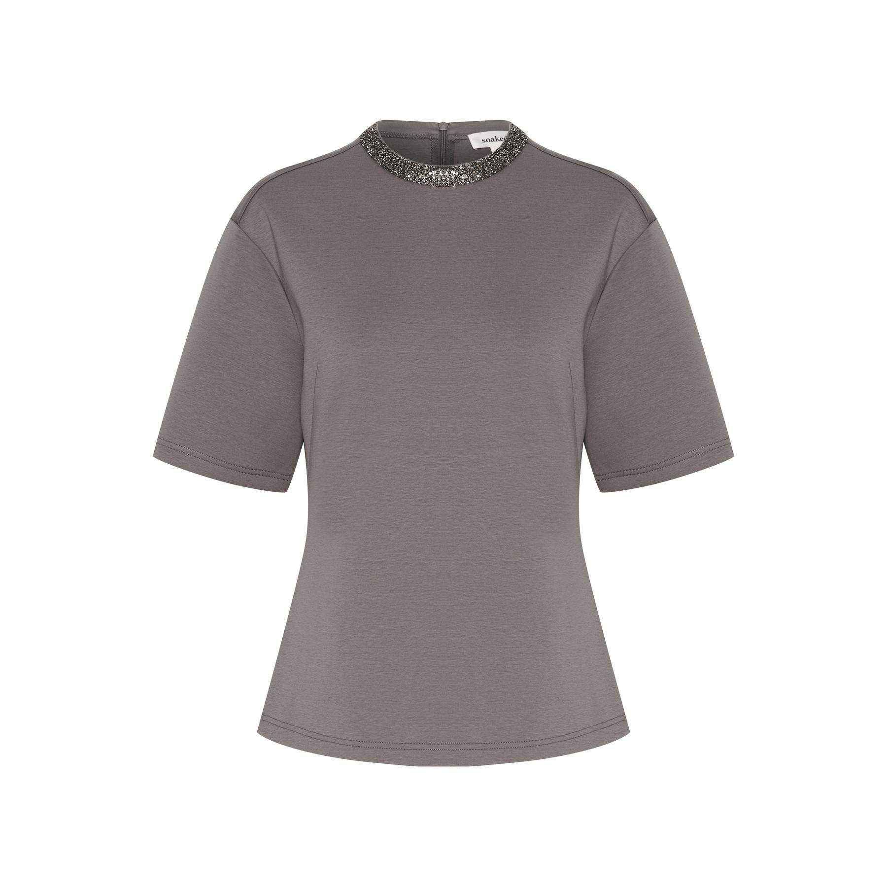 product/s/o/soaked-in-luxury_30407786-180403_0.jpg