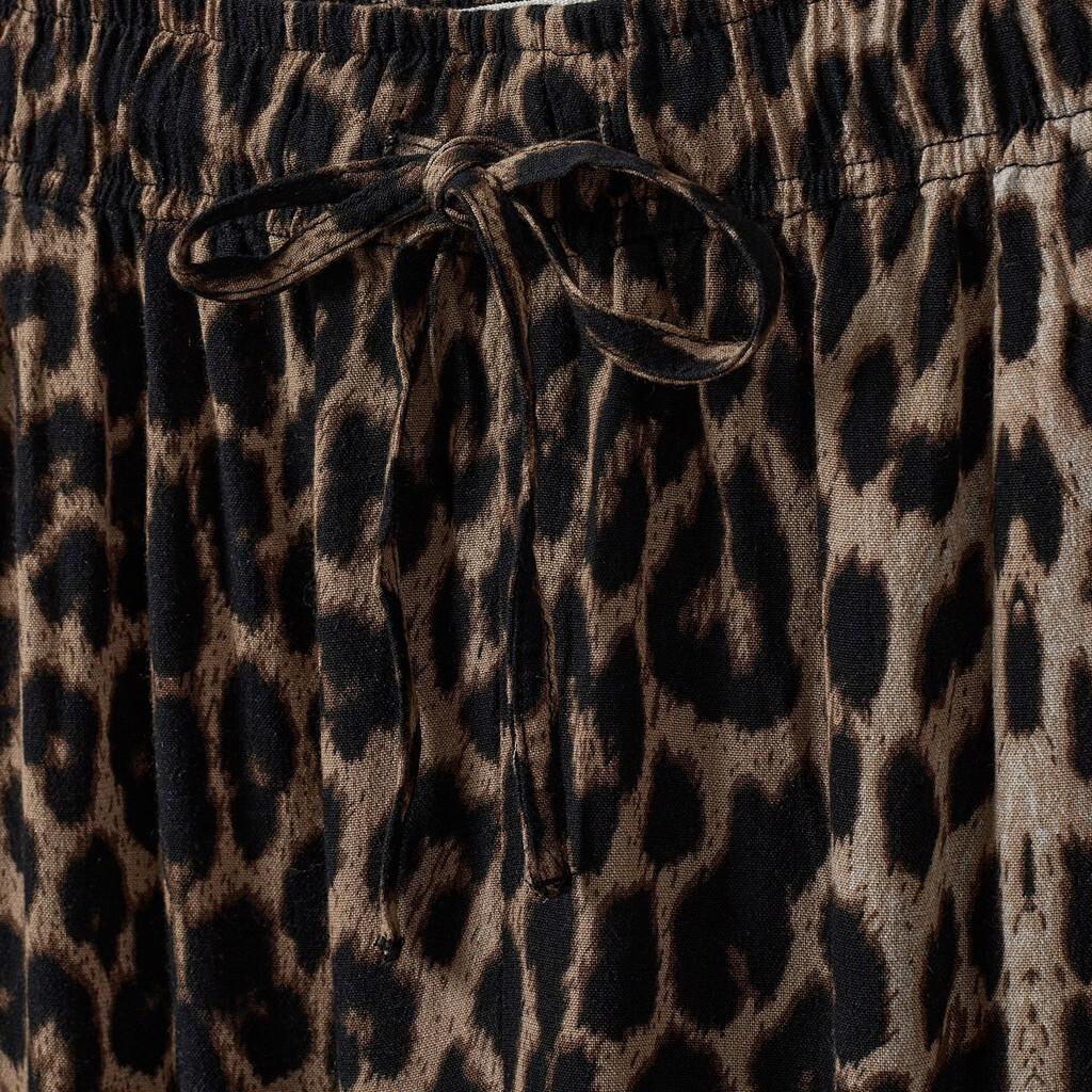 product/s/o/sofie-schnoor_g247205-9031_aop-leo_3.jpg