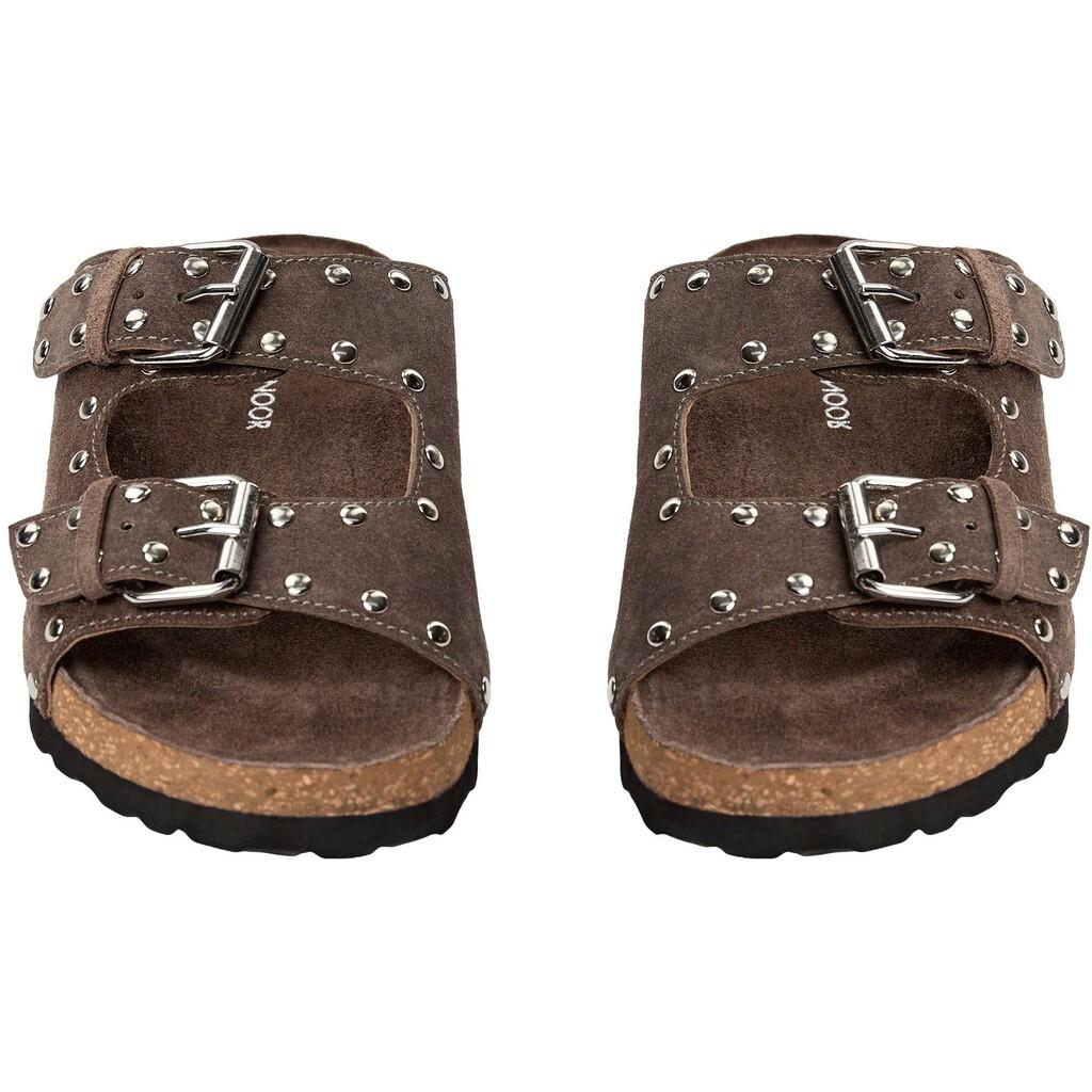 product/s/o/sofie-schnoor_s242703-7016_taupe_3.jpg