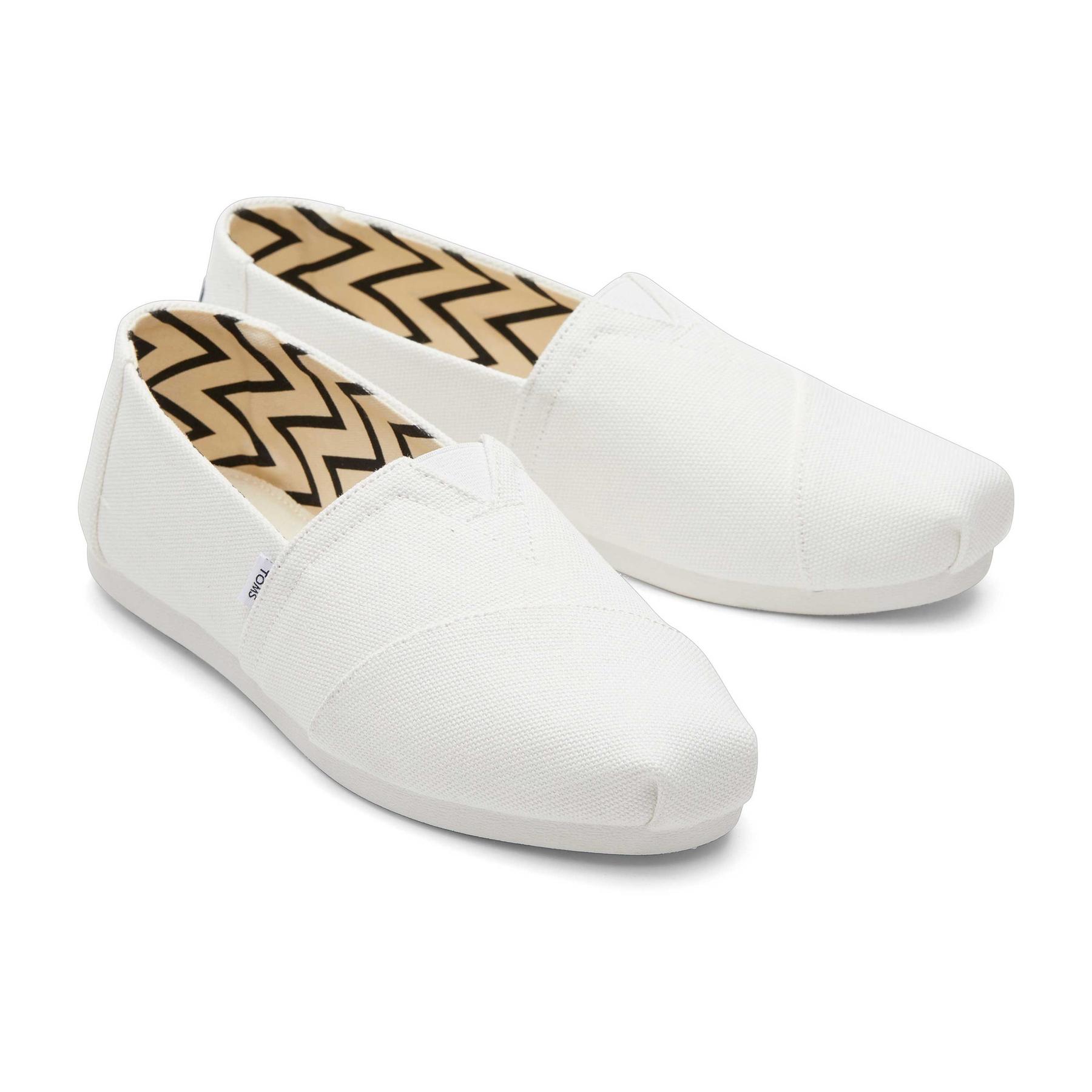 product/t/o/toms_10017739-100_1.jpg