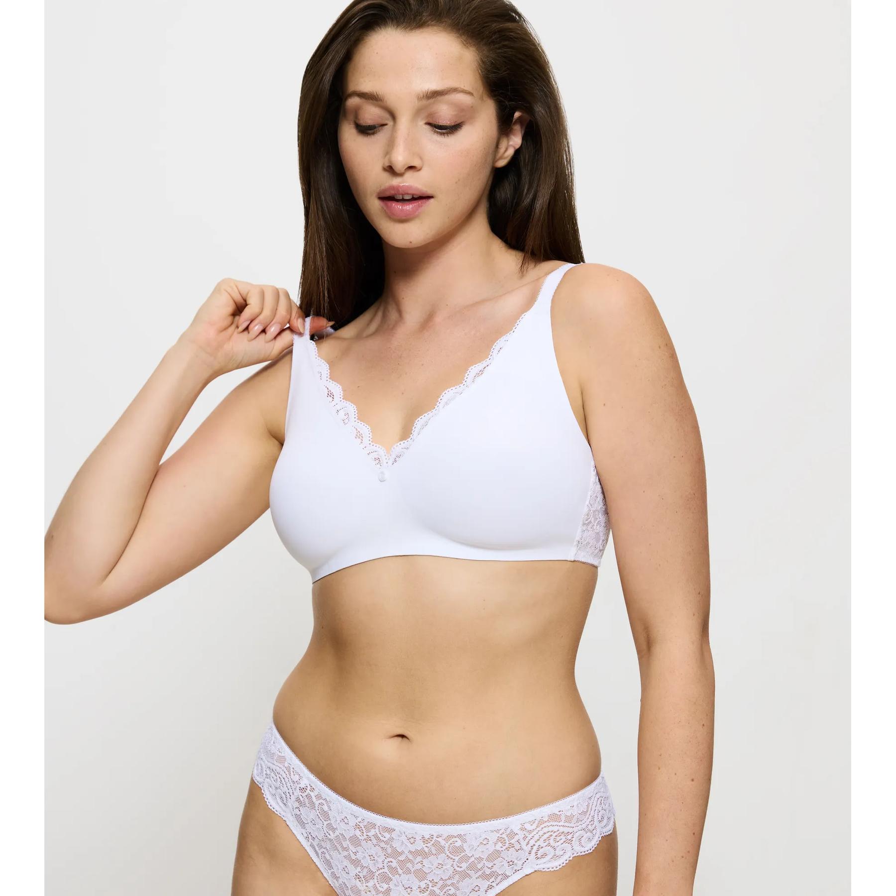 product/t/r/triumph_10210668-0003_white_2.jpg