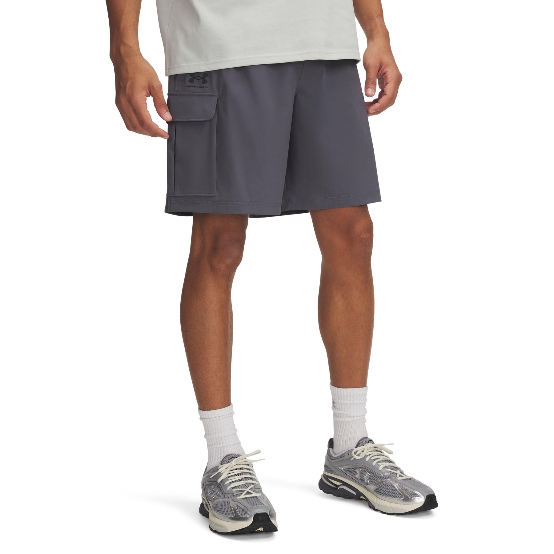 product/u/n/under-armour_1386560-025_0_0.jpg