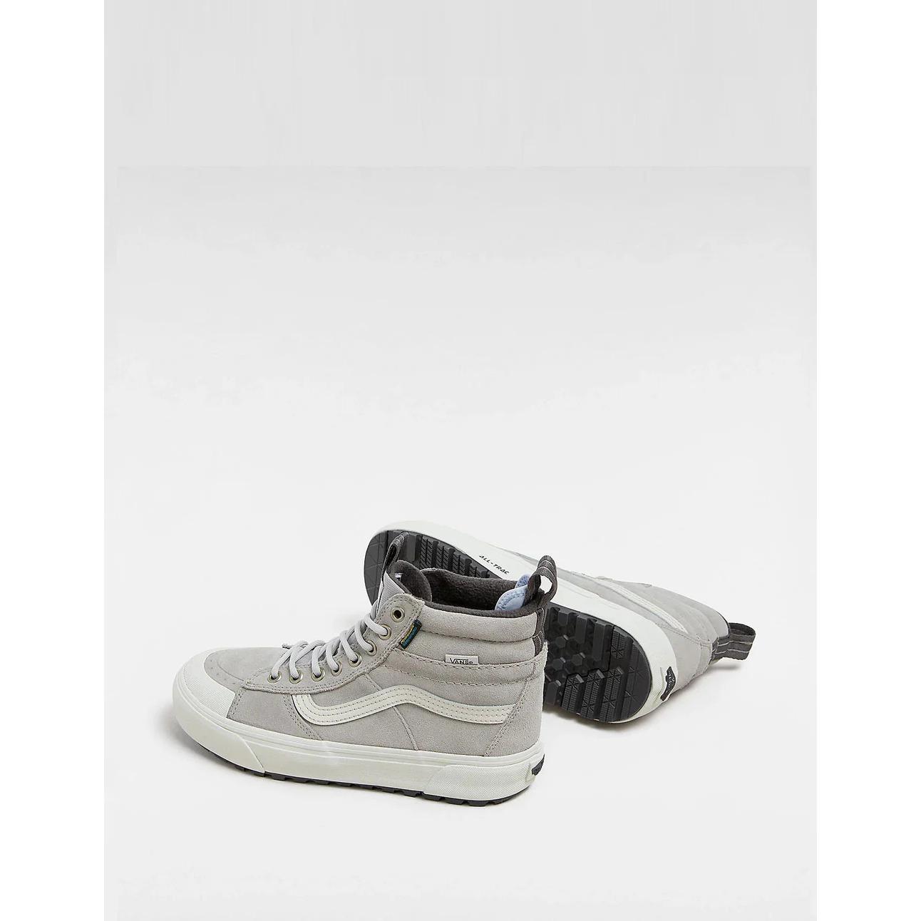 product/v/a/vans_vn000cvtbgf_gris_3.jpg