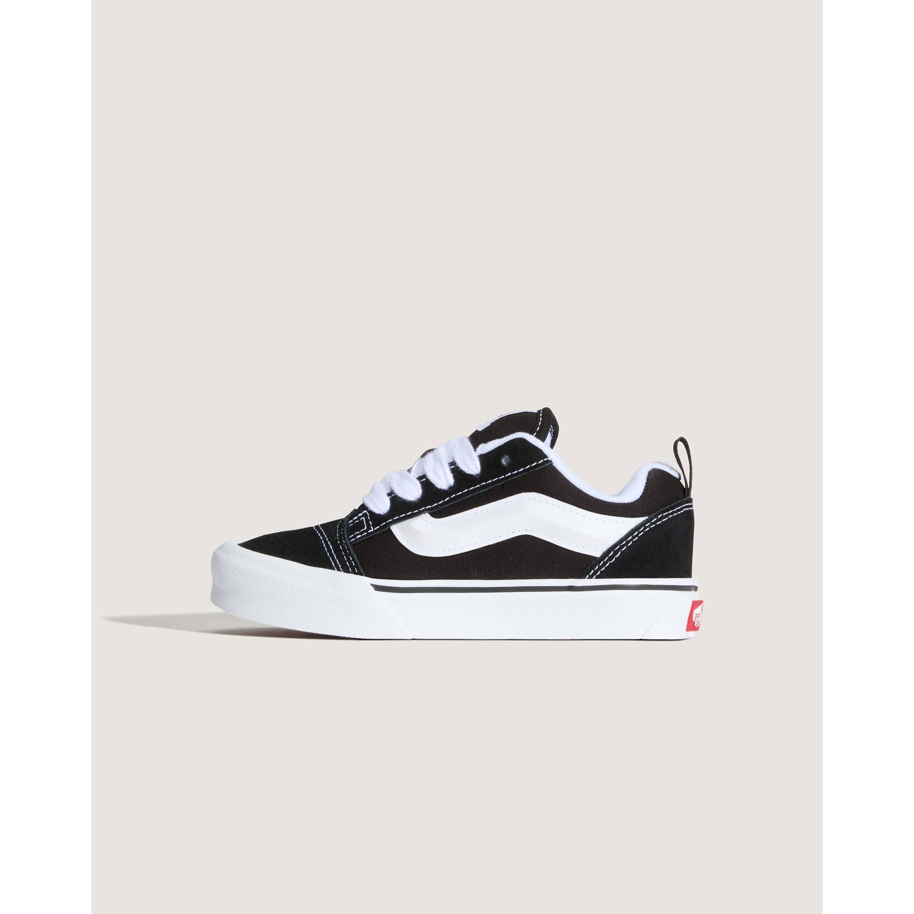 product/v/a/vans_vn000cyu6bt_noir_2.jpg